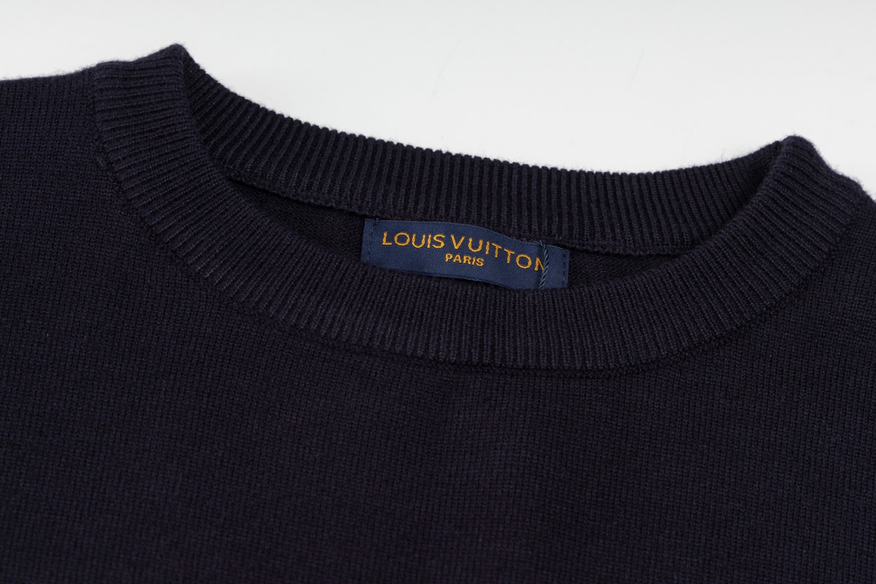 【LOUIS VUITTON旗艦店】ルイヴィトン セーター ご好評に付き再入荷！