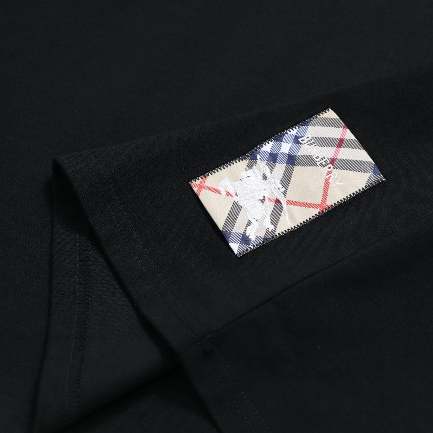 【BURBERRY】長袖 T シャツ