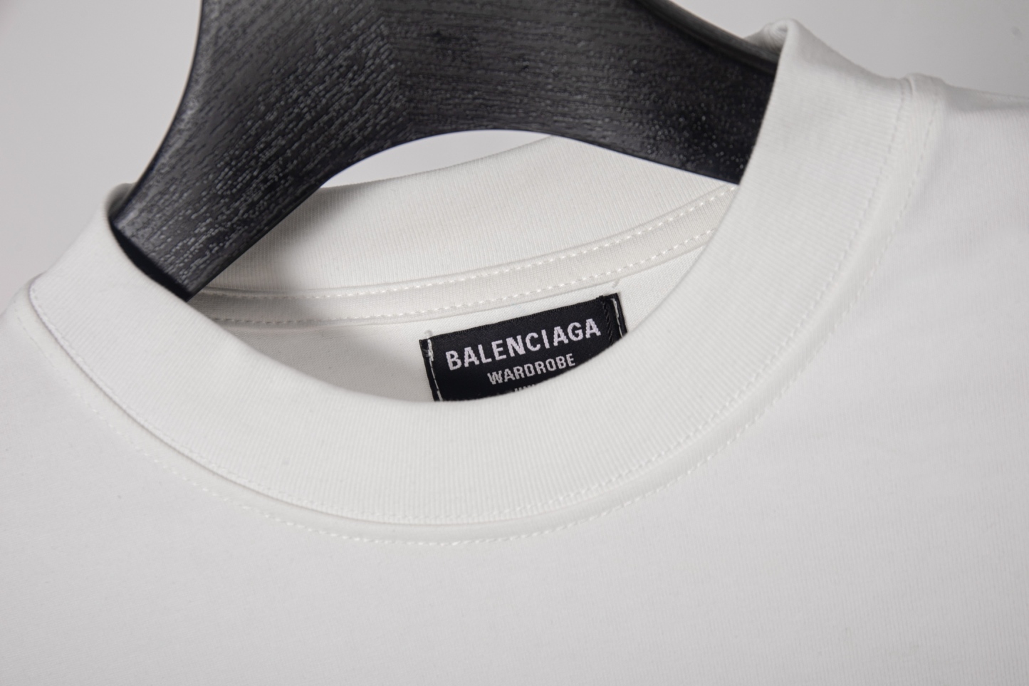 【BALENCIAGA】プリント長袖 T シャツ