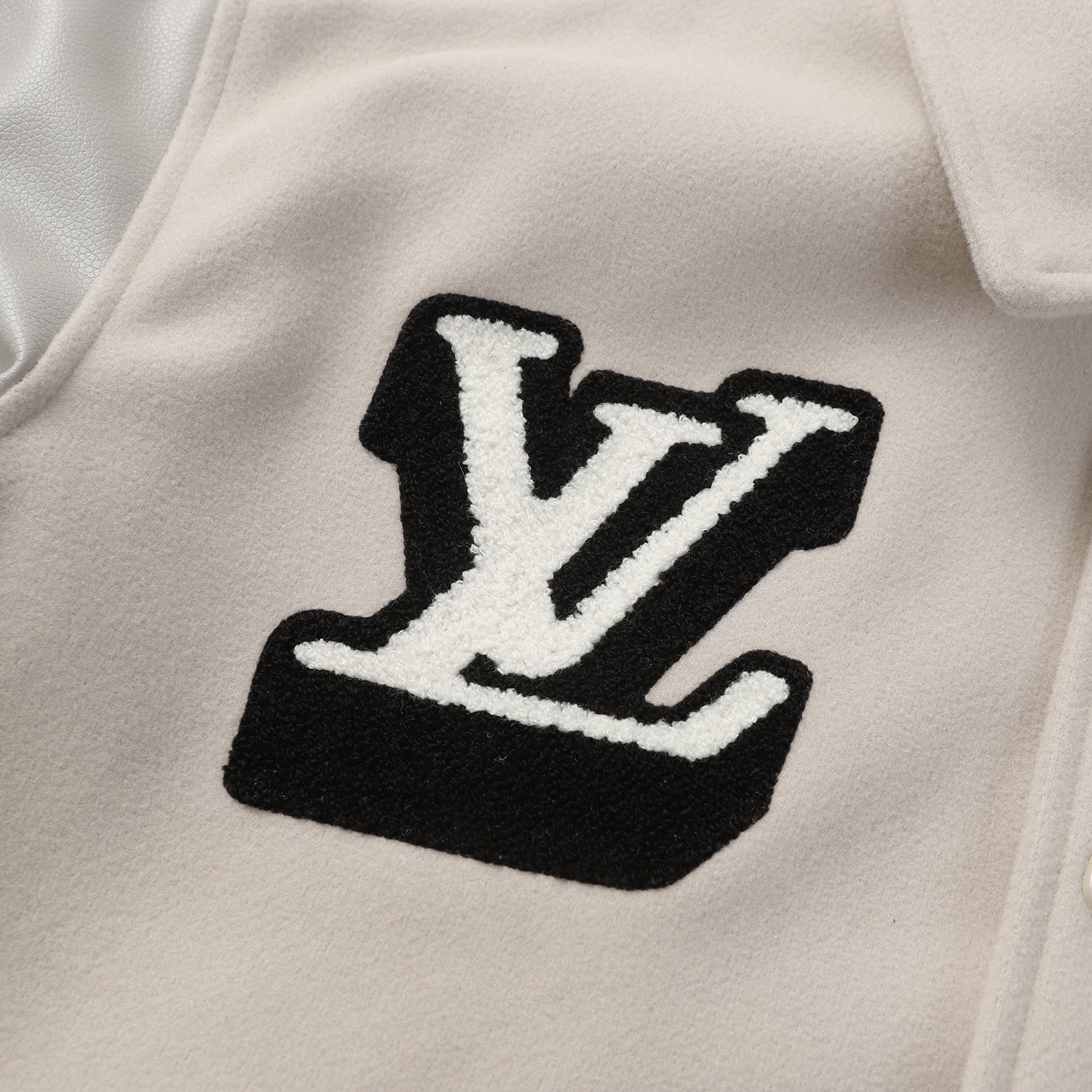 【LOUIS VUITTON】ルイヴィトン ジャケット