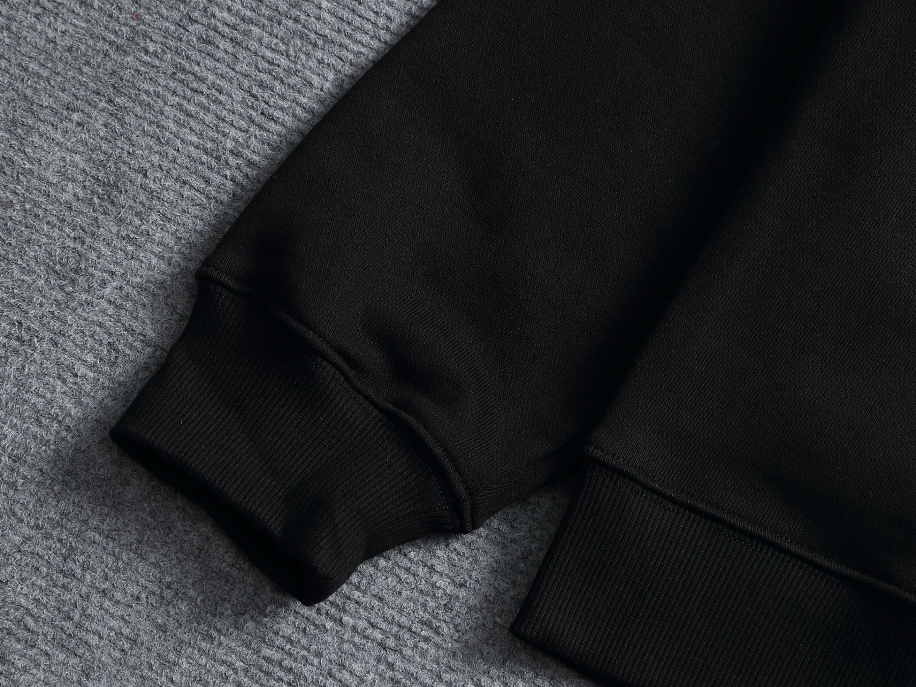 【LOUIS VUITTON】長袖 T シャツ