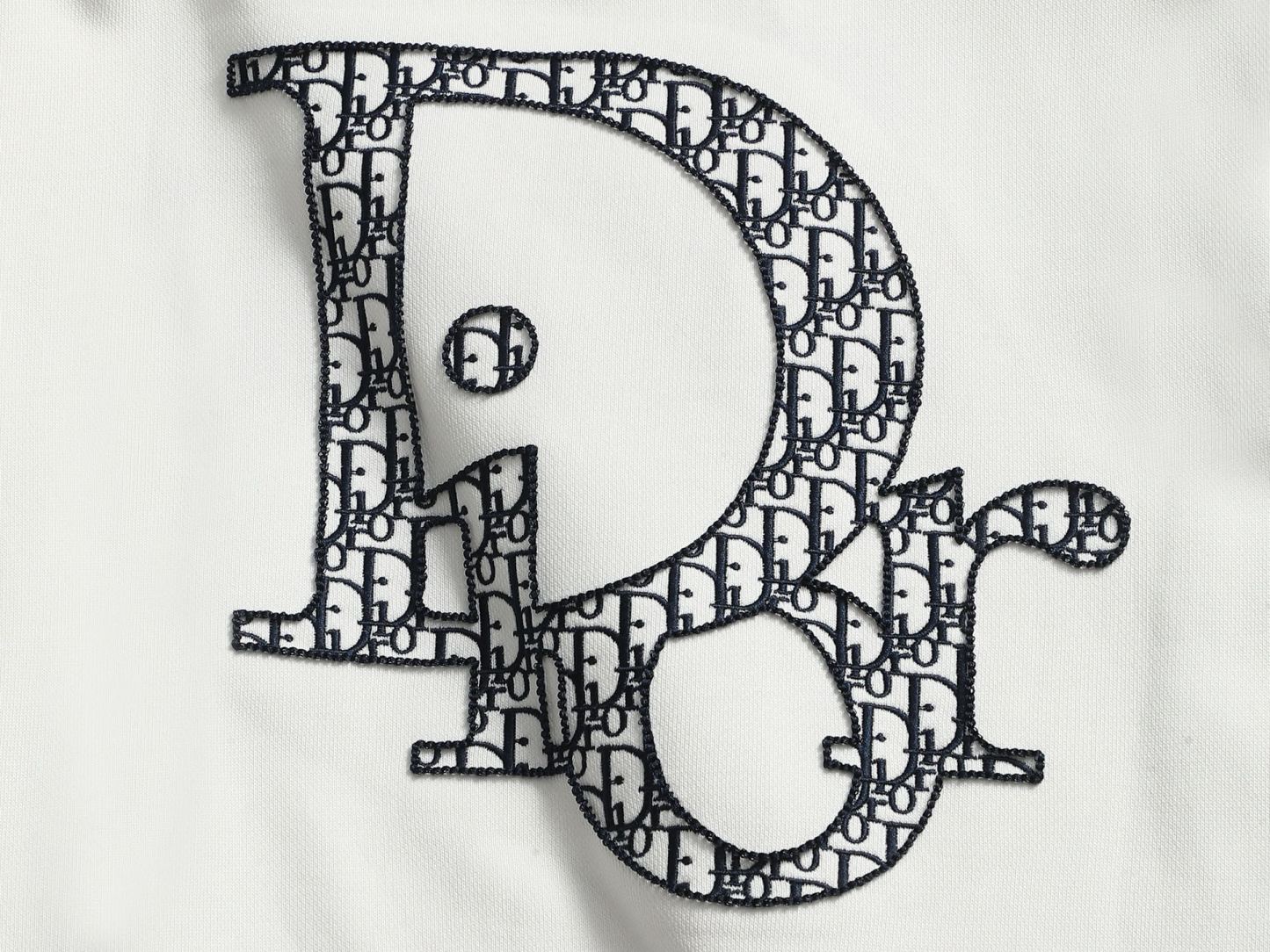 【DIOR】刺繍長袖 T シャツ