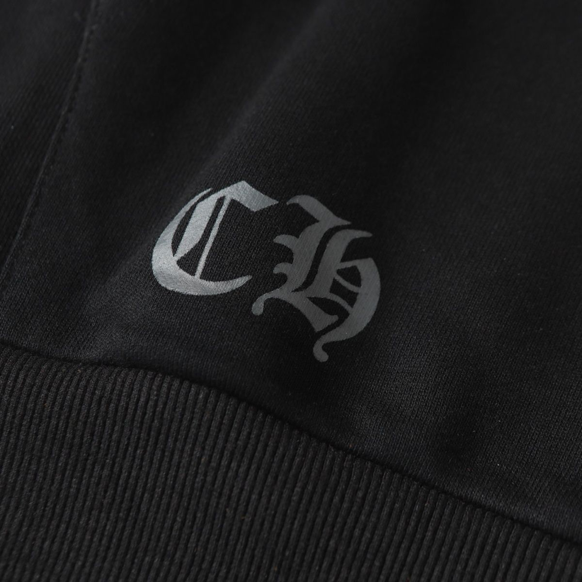 【CHROME HEARTS】パーカー