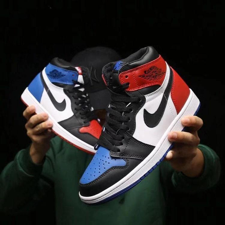 NIKE ナイキ AIR JORDAN 1 RETRO HIGH OG 'TOP 3' エア ジョーダン ワン レトロ ハイ オージー  トップスリー メンズ レディース スニーカー BLACK/VARSITY RED-VARSITY ROYAL ブラック/ヴァーシティレッド-ヴァーシティロイヤル【限定完売モデル】