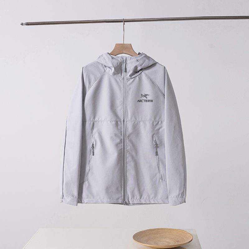 【ARC'TERYX】アウトドアジャケット