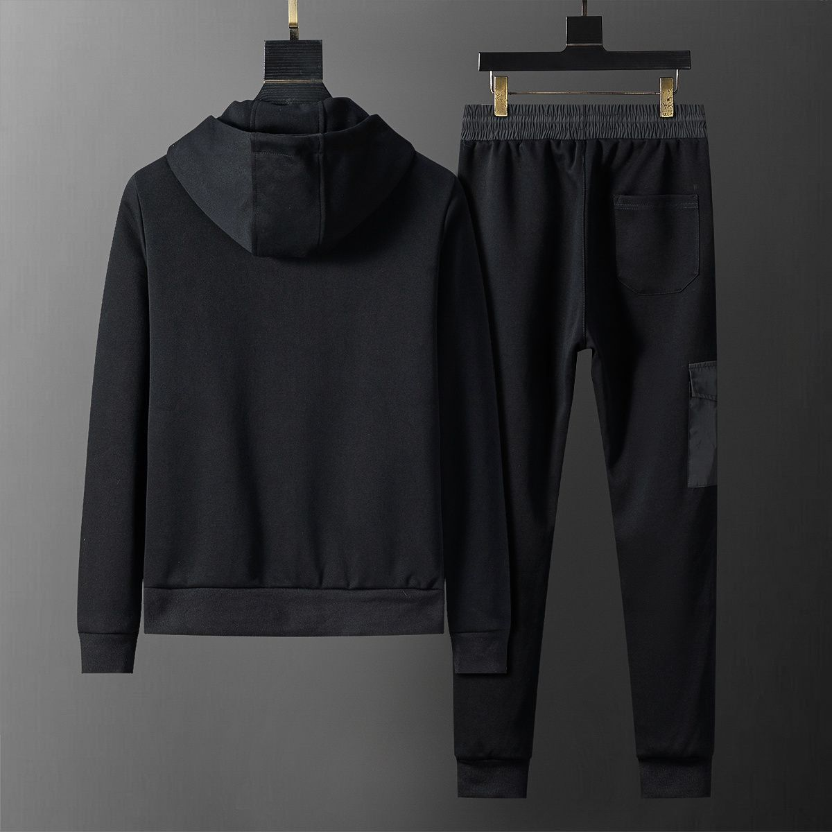 MONCLER モンクレール 上下セット セットアップ ご好評に付き再入荷！