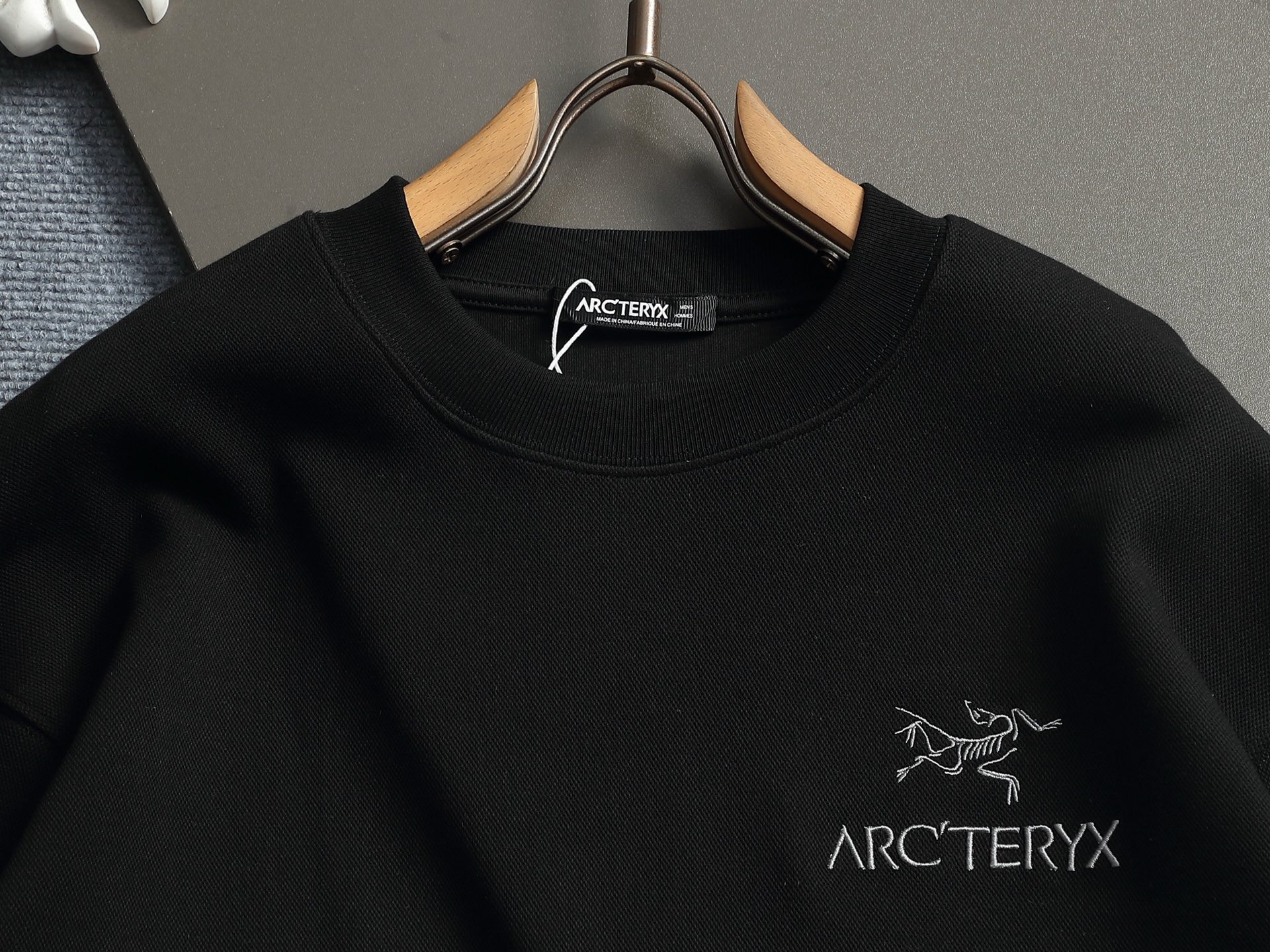 【ARC TERYX】長袖 T シャツ