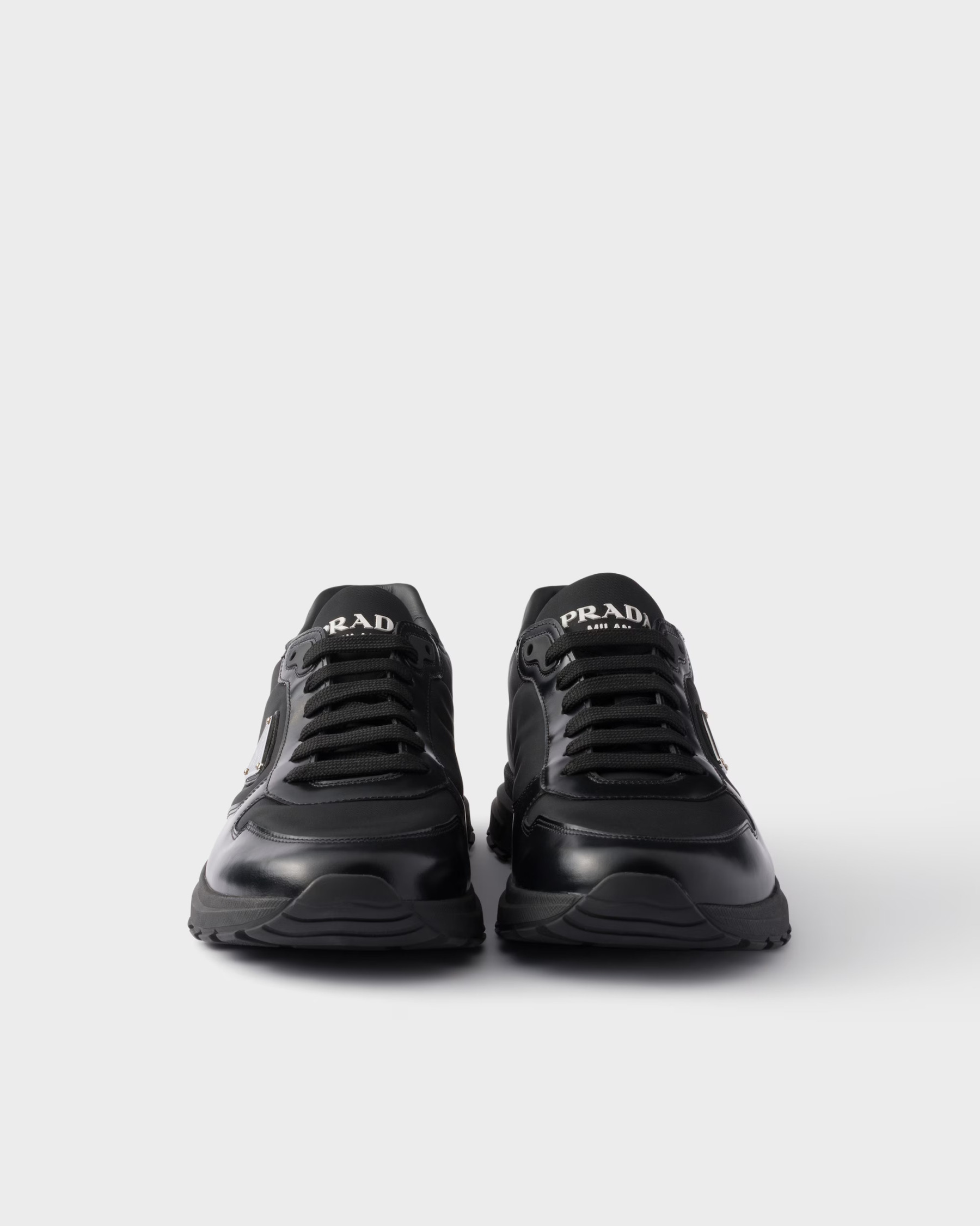 PRADA プラダ Prax01 Re-Nylon スニーカー