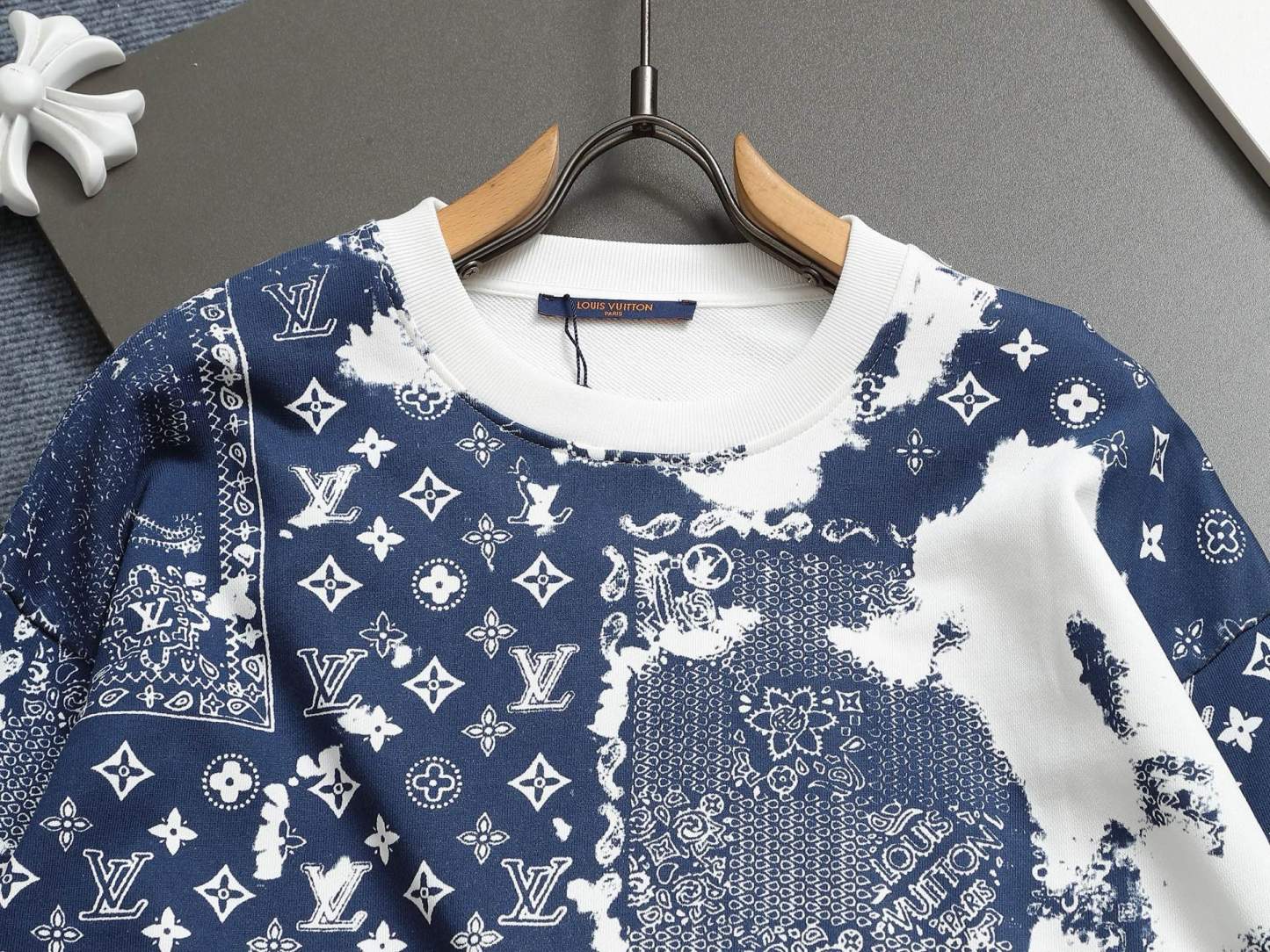 【LOUIS VUITTON】長袖 T シャツ