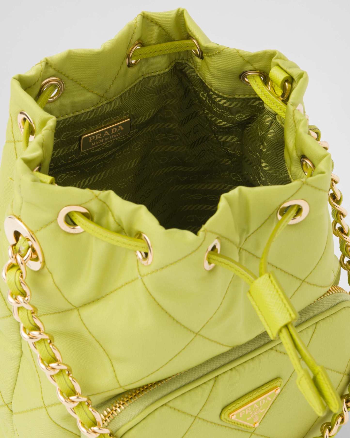 Re-Nylon ショルダーバッグ