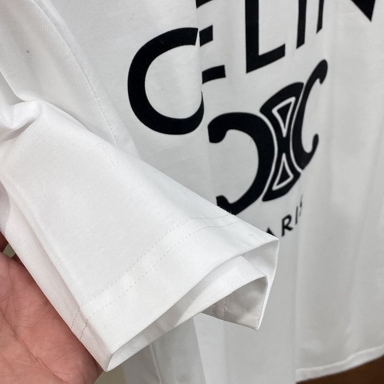 【CELINE】（セリーヌ）男女兼用、ご好評に付き再入荷！
