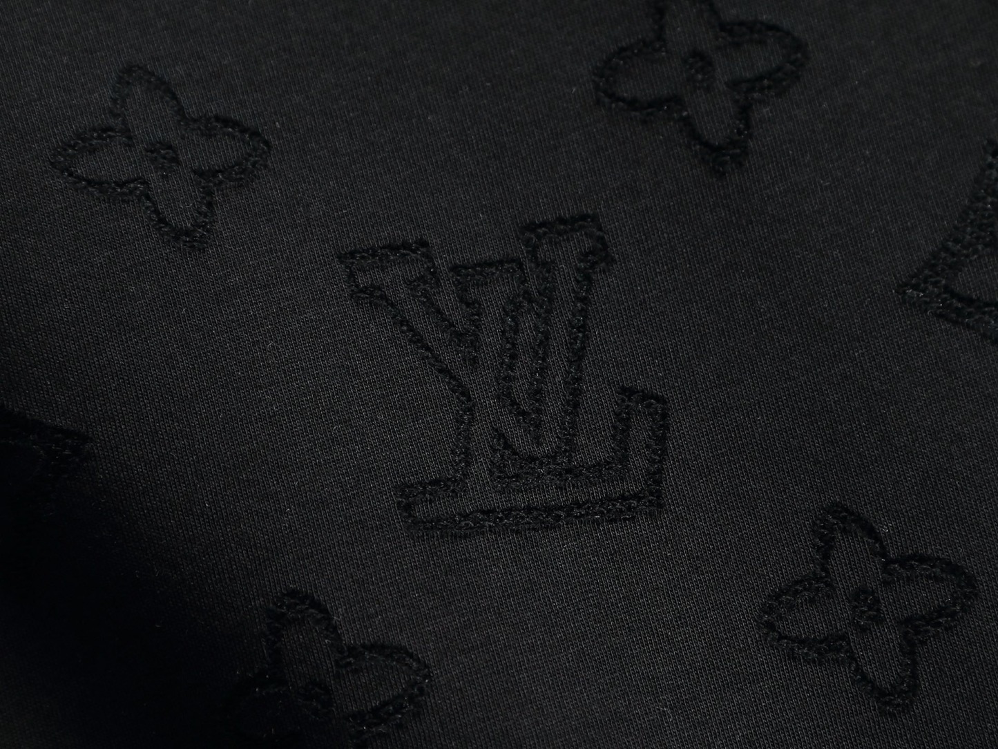 【LOUIS VUITTON】長袖 T シャツ