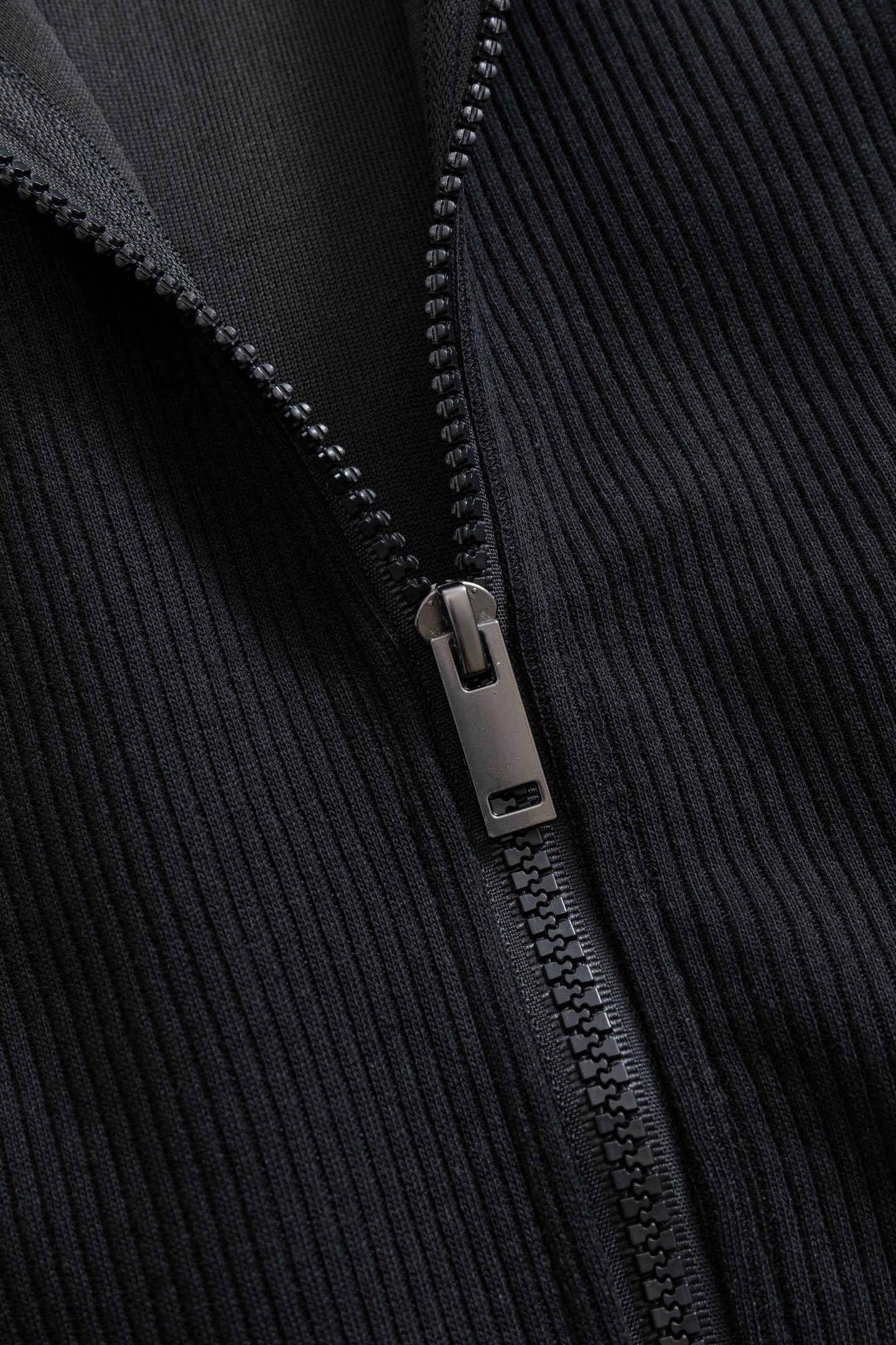【ARC'TERYX】 アウトドアジャケット