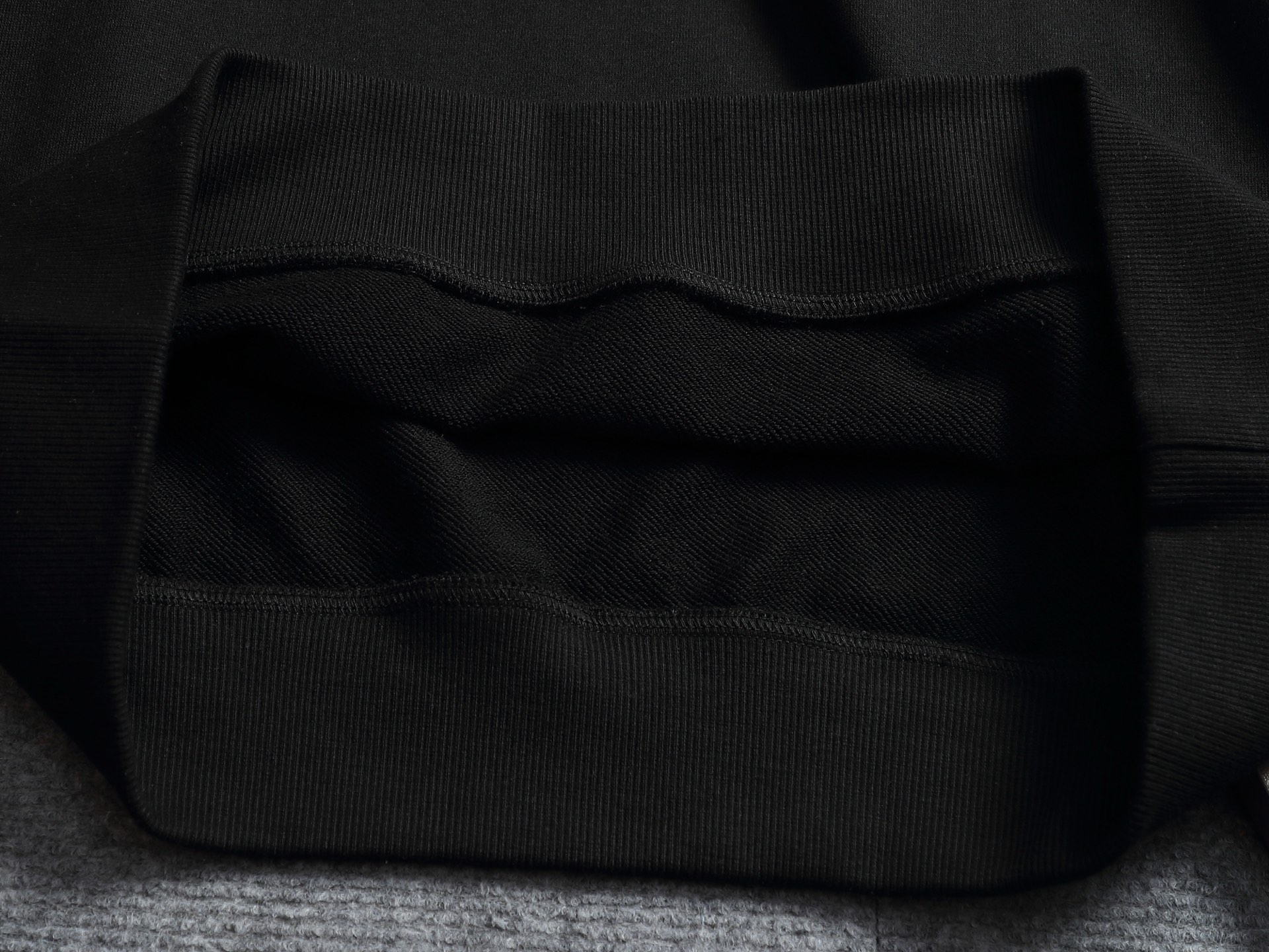 【BURBERRY】長袖 T シャツ
