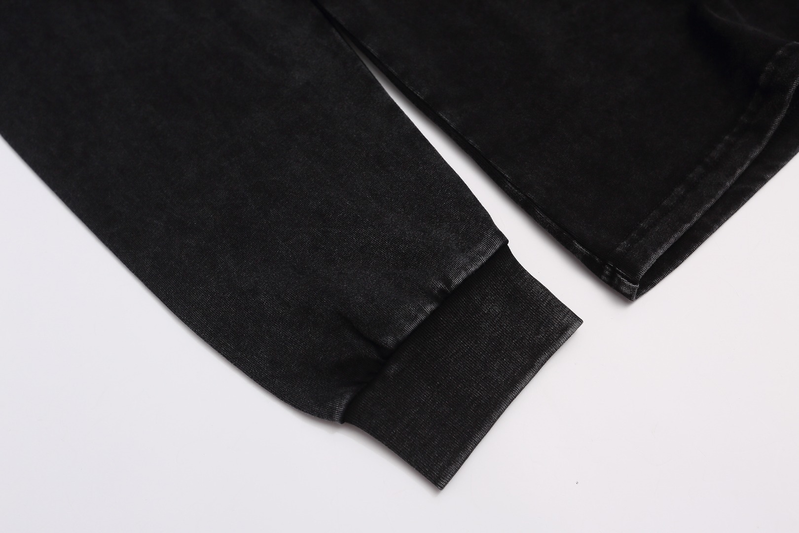 【BALENCIAGA】長袖 T シャツ