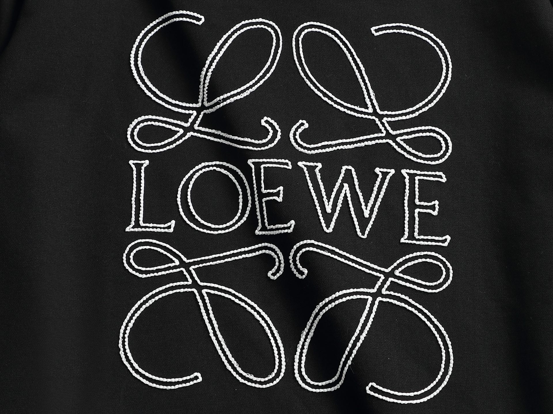 【LOEWE】刺繍長袖 T シャツ
