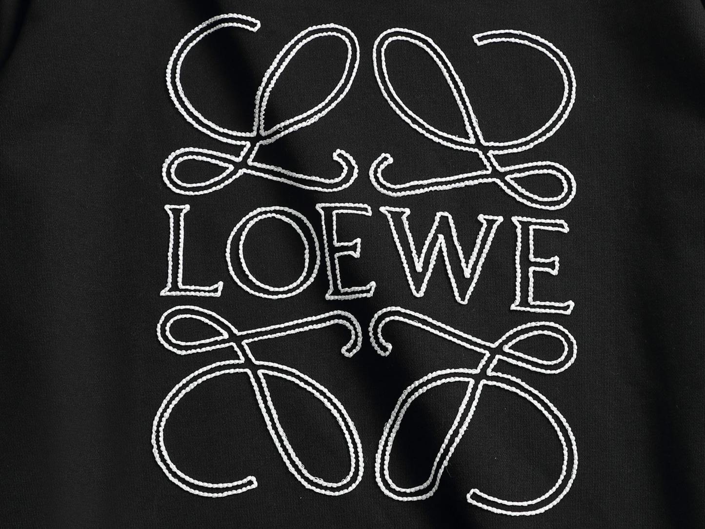 【LOEWE】刺繍長袖 T シャツ