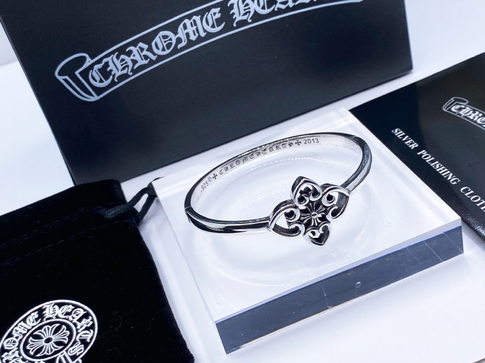 【Chrome Hearts】 男性と女性のためのクロエハートファッションパーソナリティリング