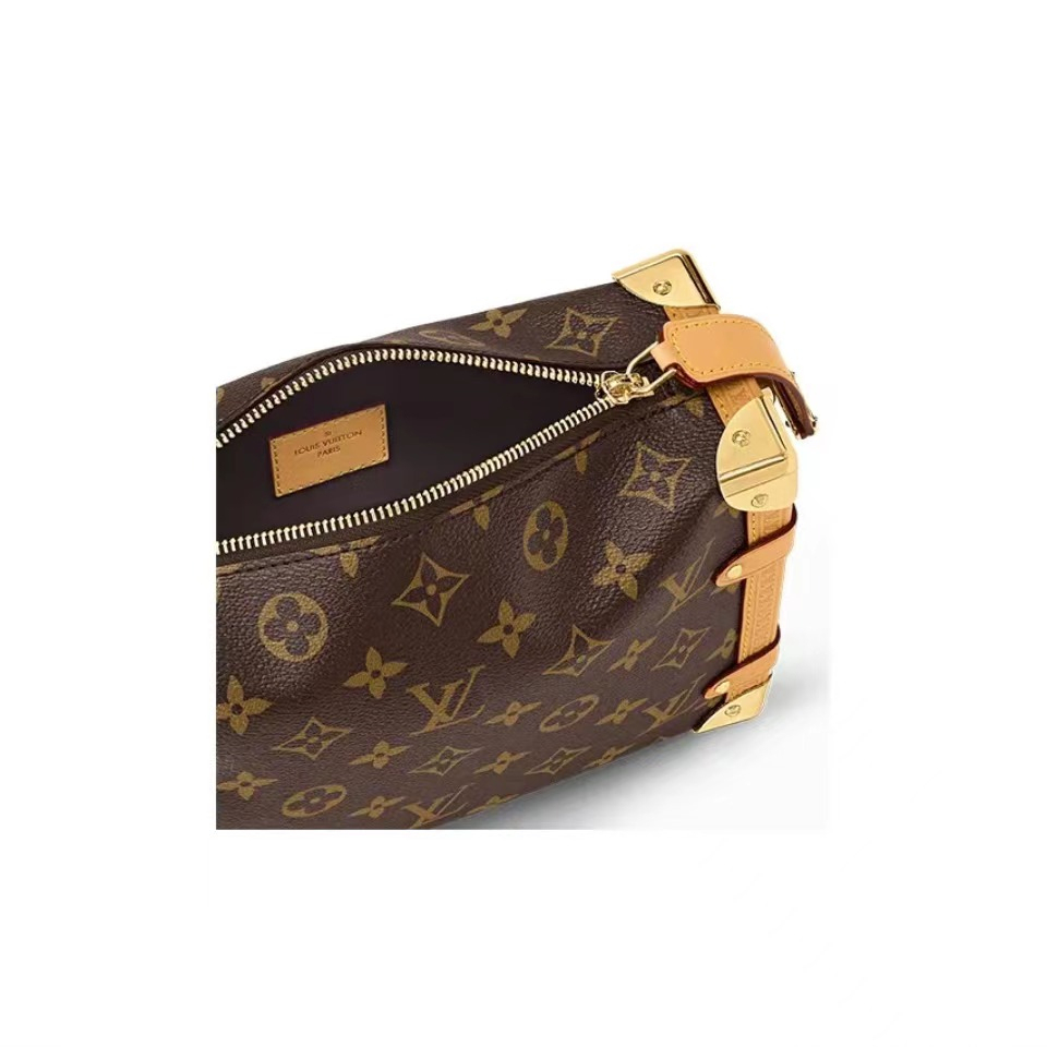 LOUIS VUITTON（ルイヴィトン） SIDE TRUNK メッセンジャーバッグ M46358