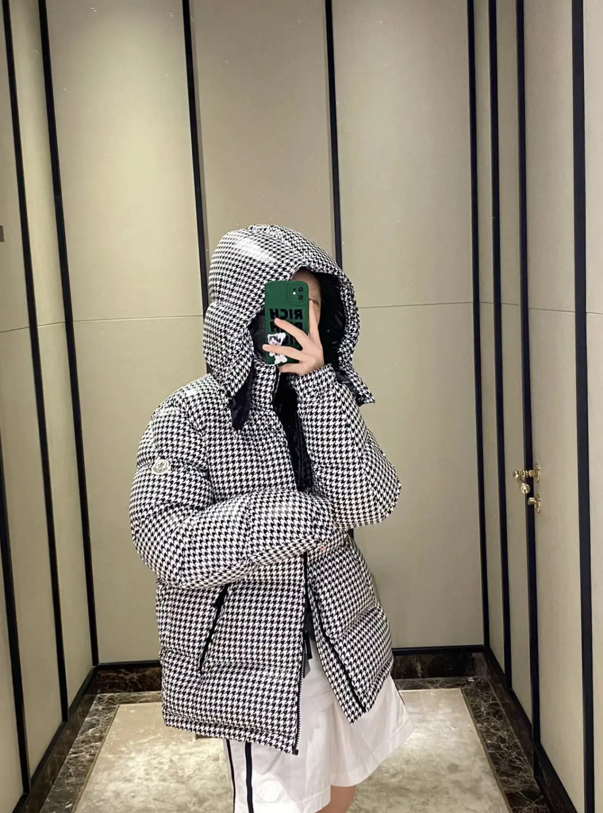 【Moncler】✖️【Fragment Design】23FW ダウンジャケット