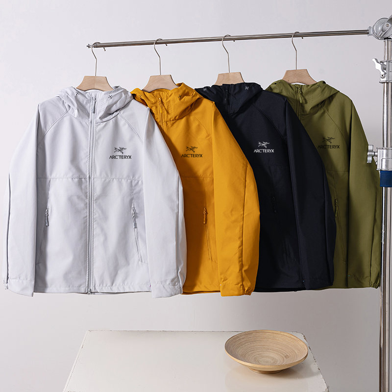 【ARC'TERYX】アウトドアジャケット