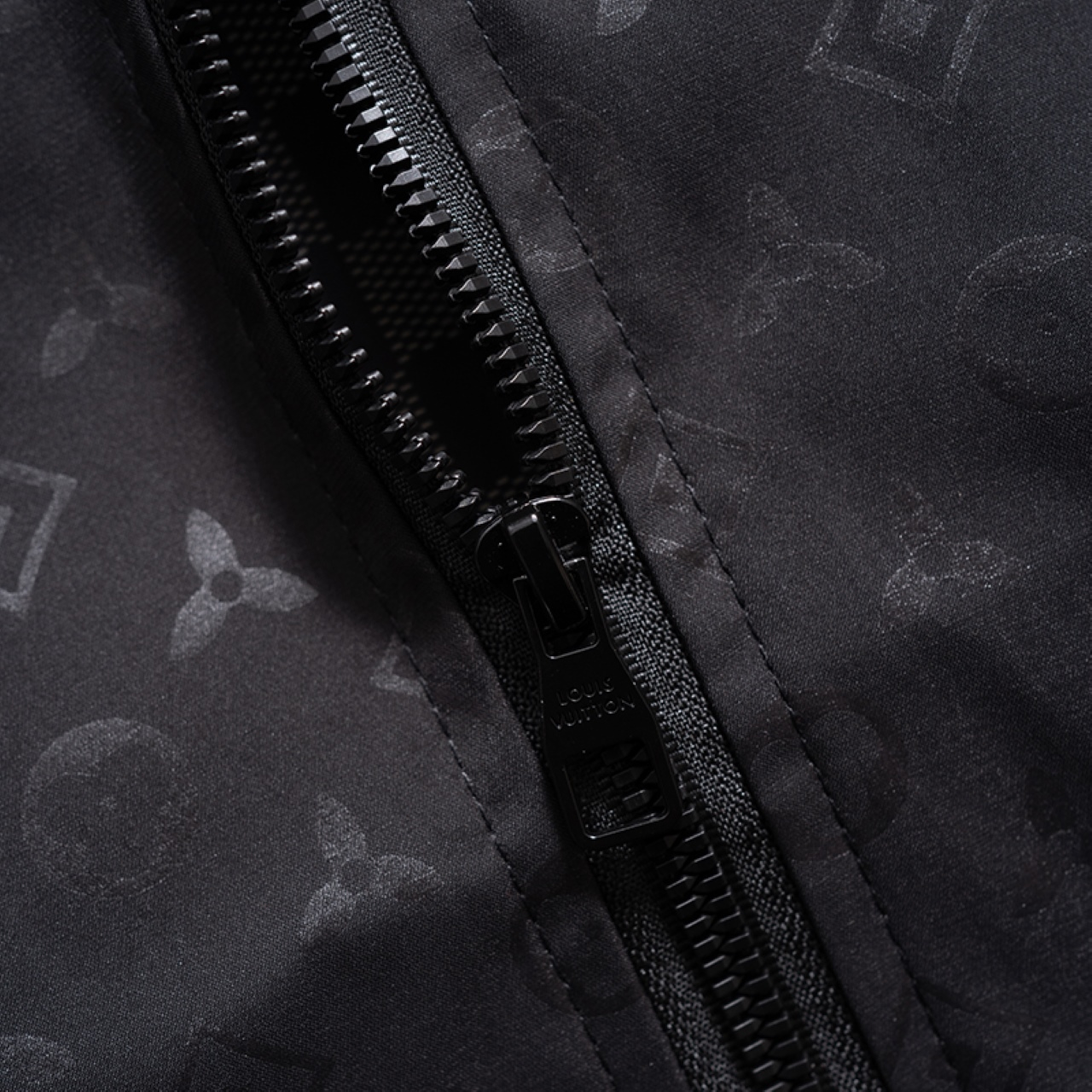 【LOUIS VUITTON】ルイヴィトン ジャケット