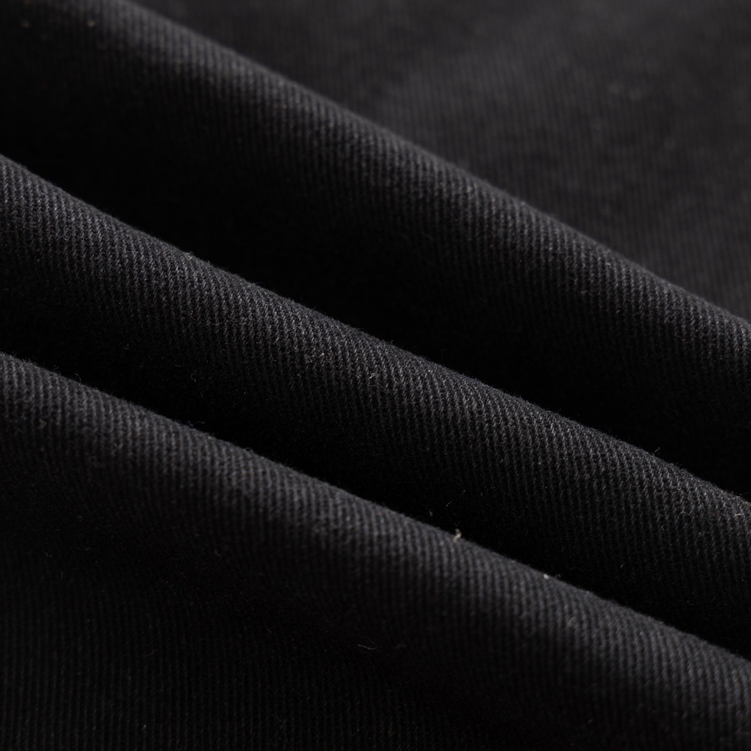 【CHROME HEARTS 公式旗艦店】クロムハーツ ジーパン、ご好評に付き再入荷！