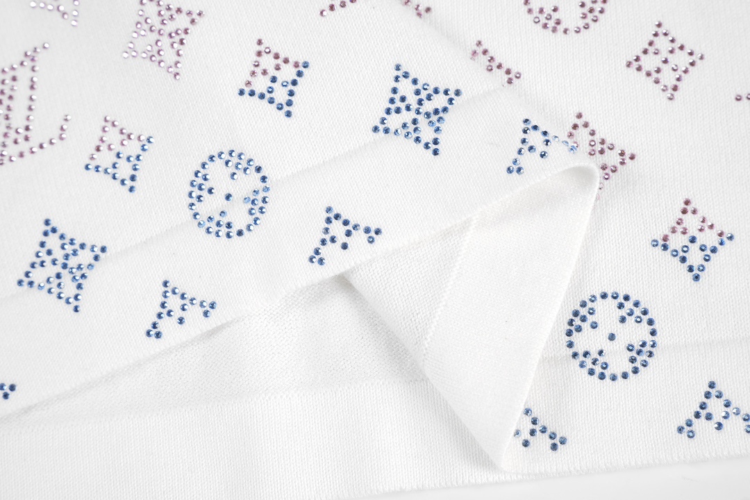 【LOUIS VUITTON】ルイヴィトン 半袖Tシャツ 男女兼用、ご好評に付き再入荷！