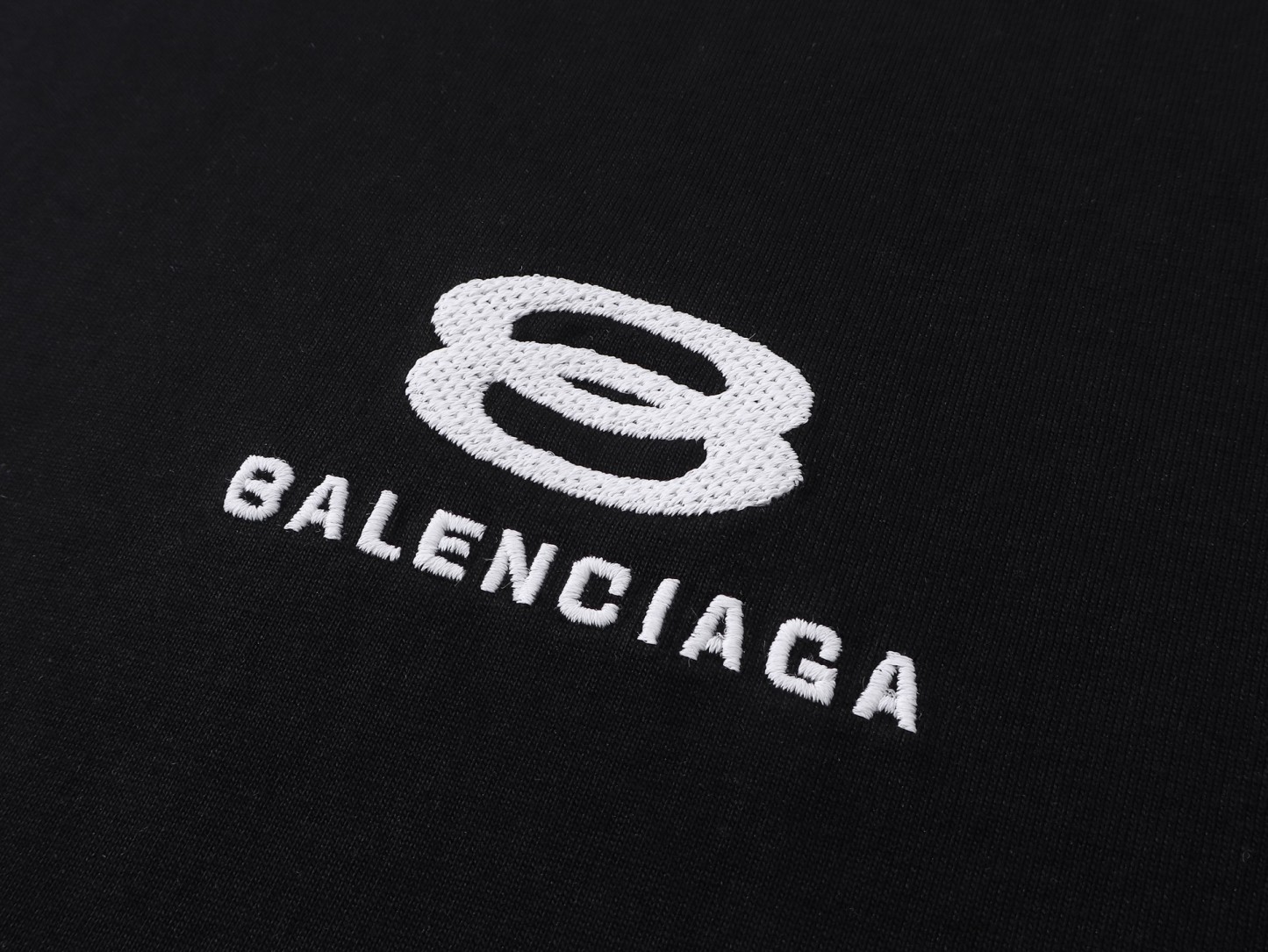 【BANELCIAGA旗艦店】バレンシアガ 半袖Tシャツ ご好評に付き再入荷！