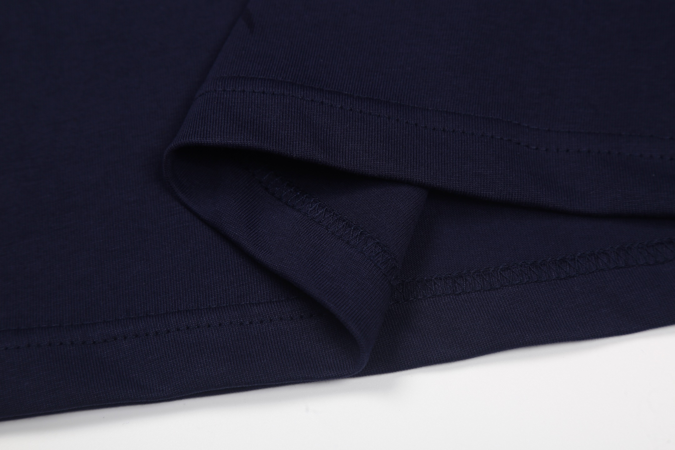 【LOEWE 公式旗艦店】（ロエベ）半袖Tシャツ、ご好評に付き再入荷！