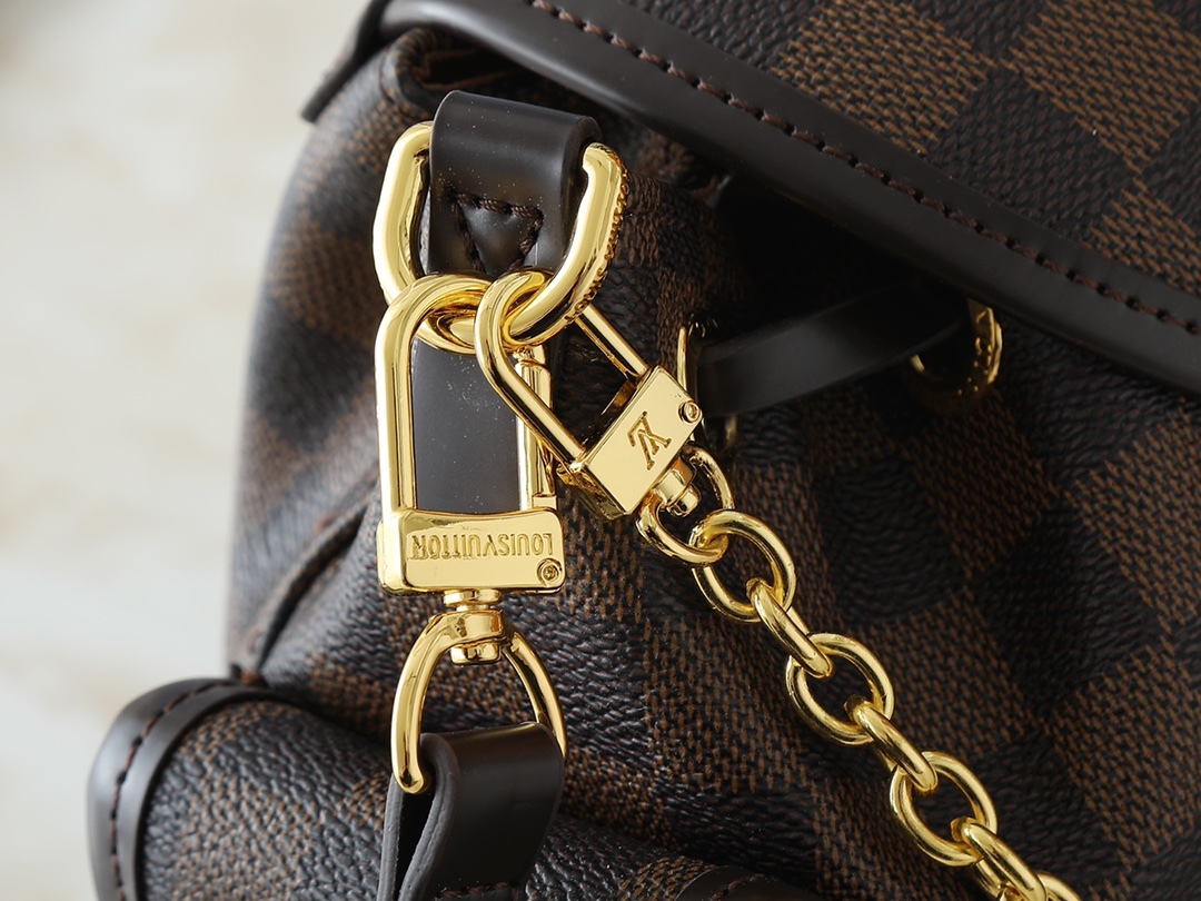 LOUIS VUITTON ルイヴィトン Odysée クロスボディバッグ M25085