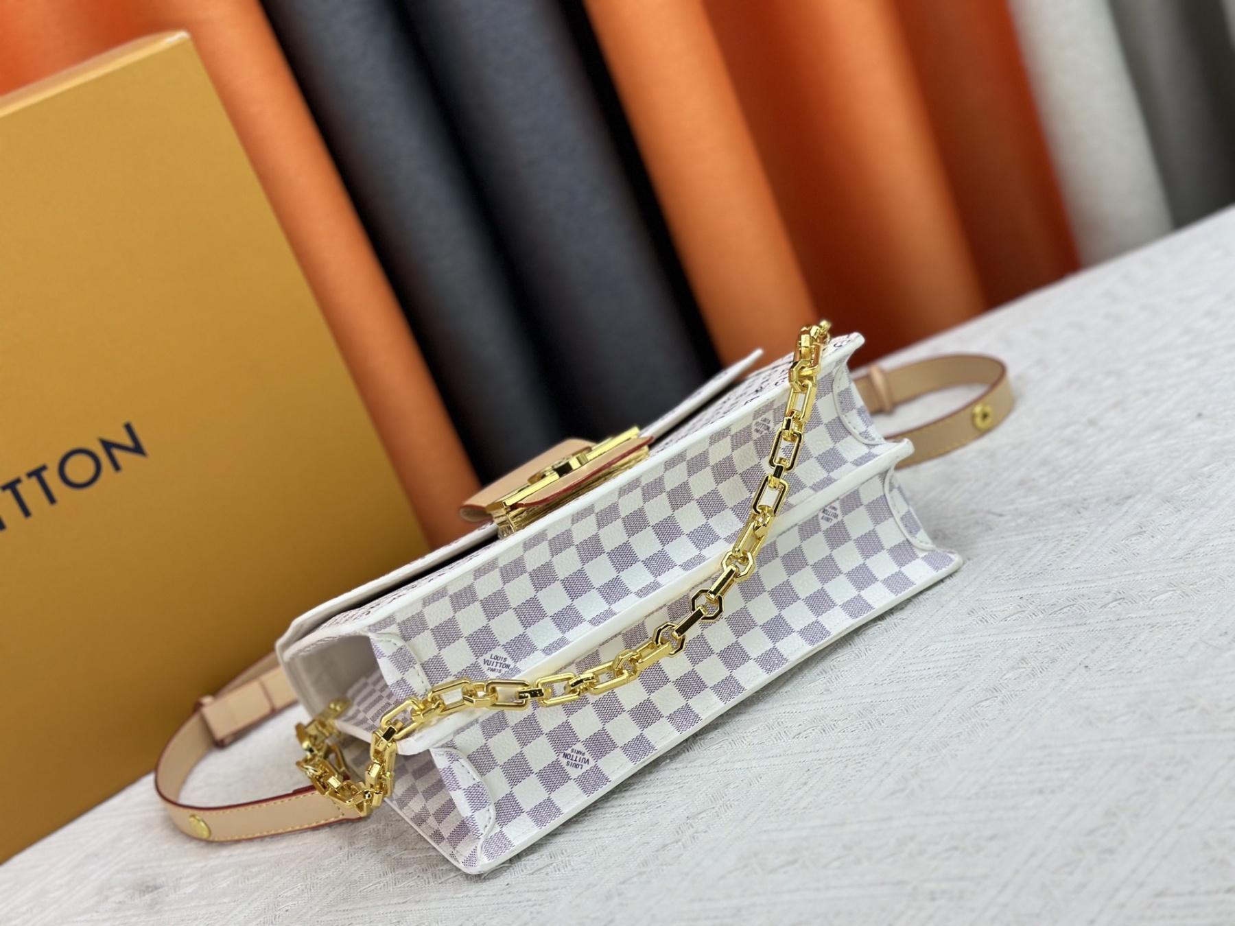 LOUIS VUITTON ルイヴィトン Dauphine Soft GM ショルダーバッグ M13255