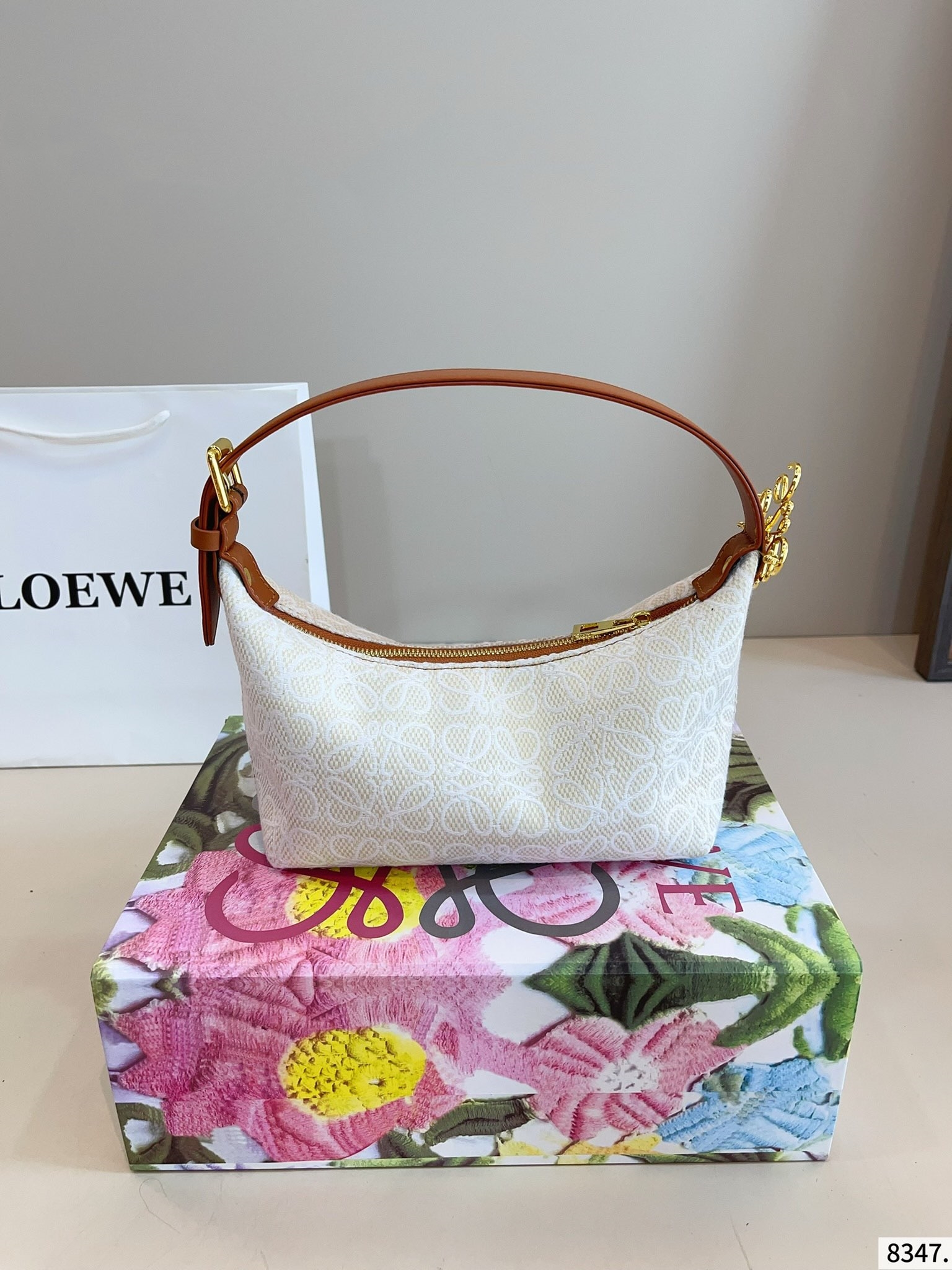 【LOEWE旗艦店】ロエベ デニングのバッグ ハンドバッグ