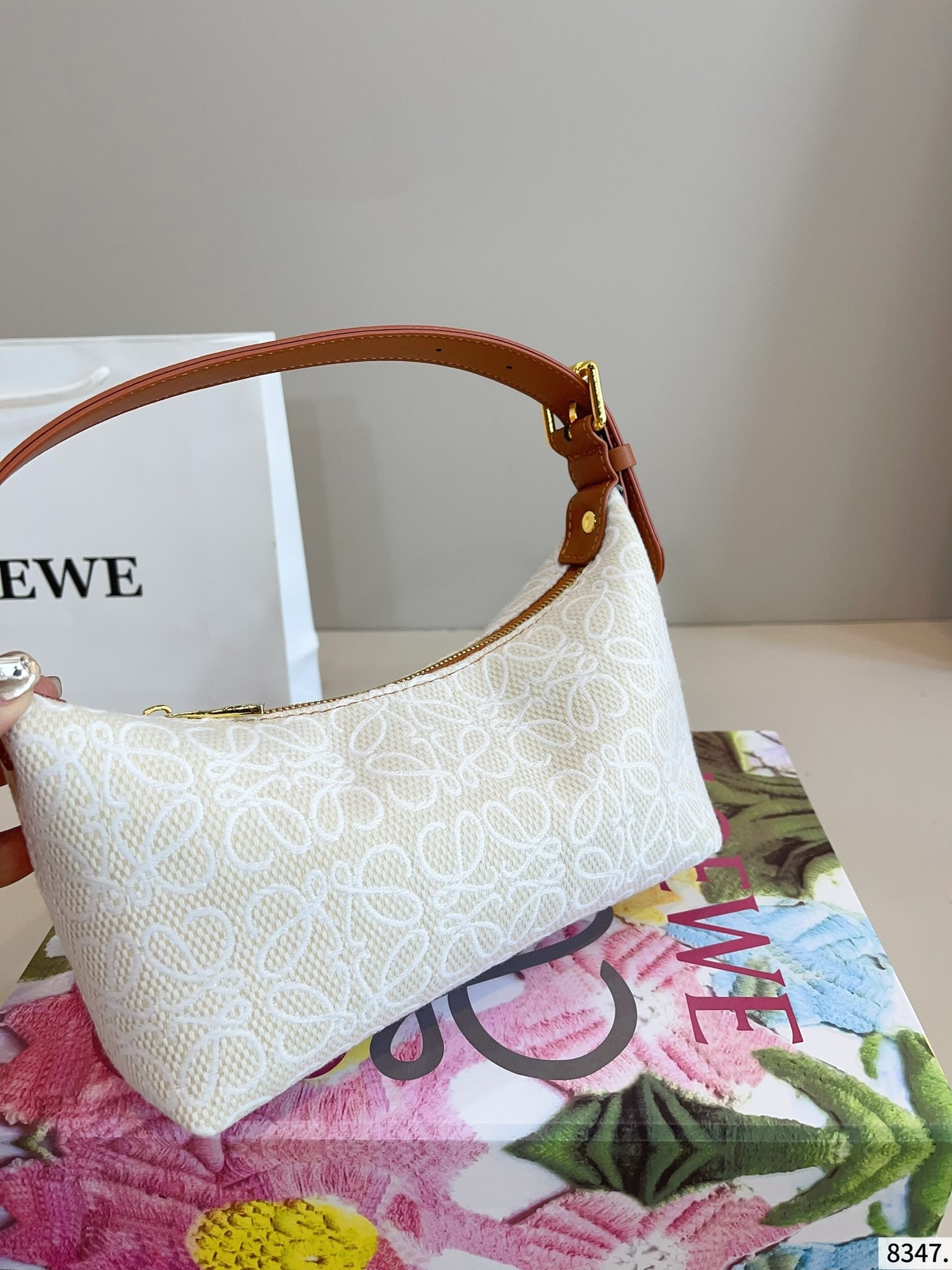 【LOEWE旗艦店】ロエベ デニングのバッグ ハンドバッグ