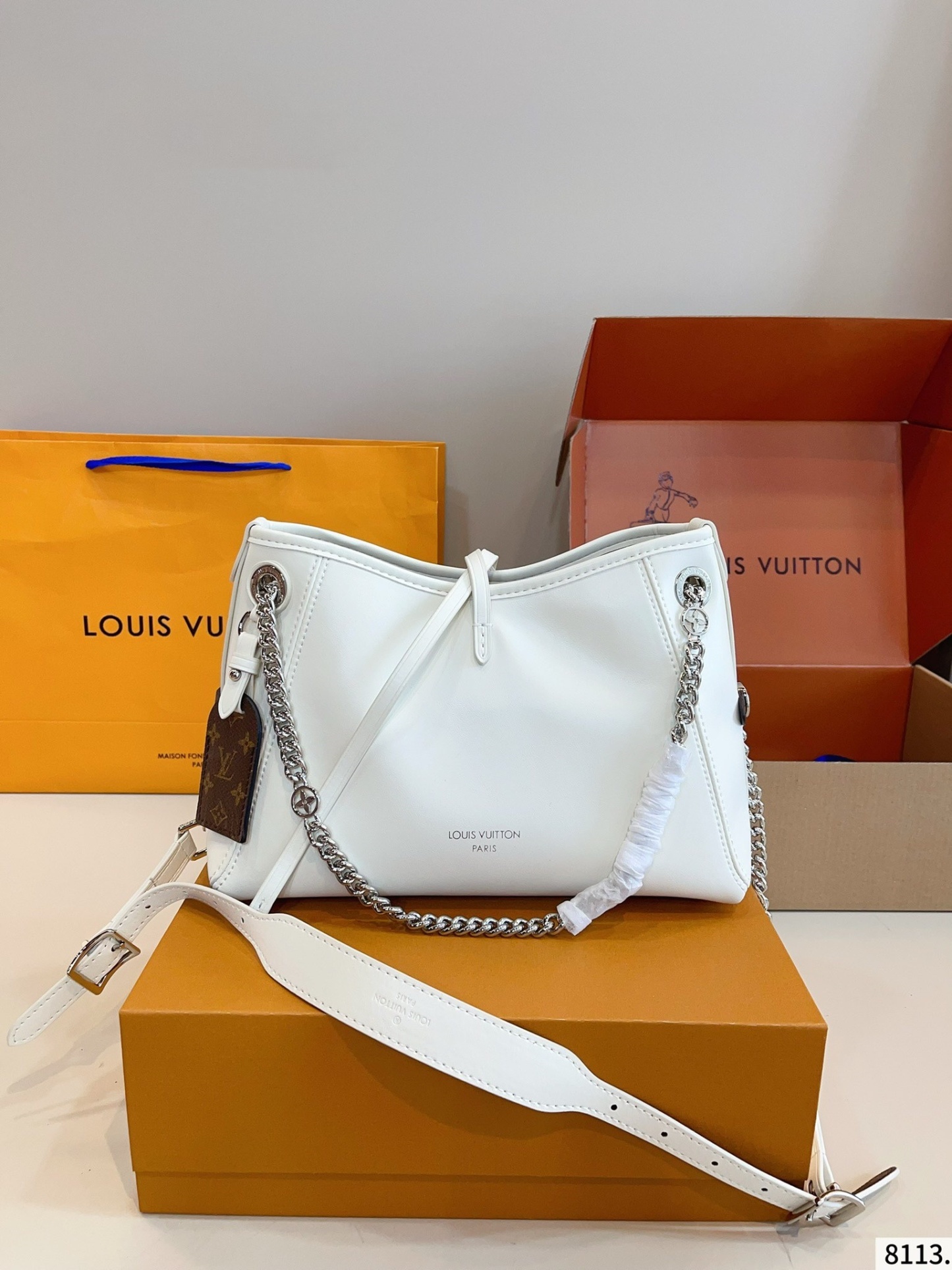 LOUIS VUITTON ルイヴィトン CARRYALL BB クロスボディバッグ