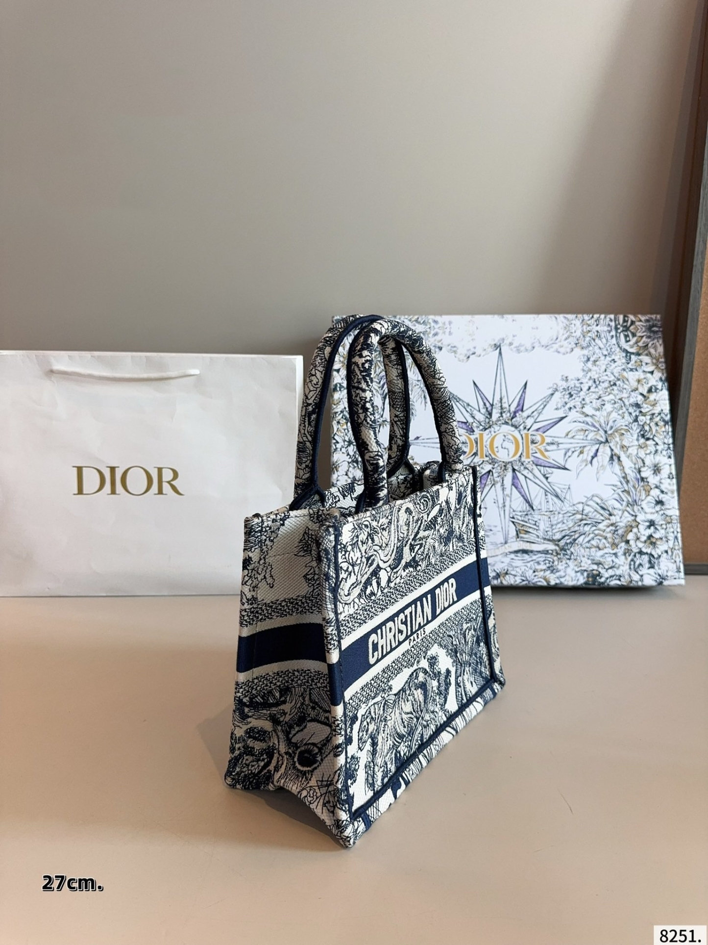 【DIOR旗艦店】ディオール Book Tote ハンドバッグ 4色