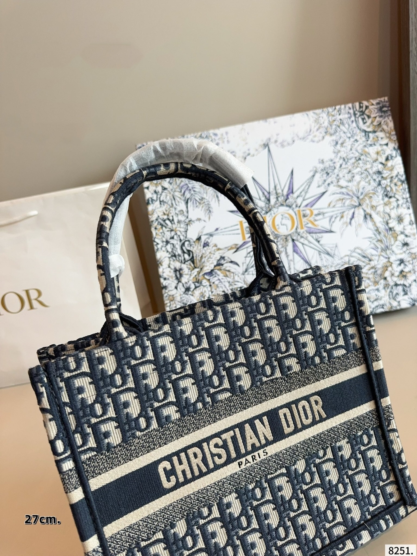 【DIOR旗艦店】ディオール Book Tote ハンドバッグ