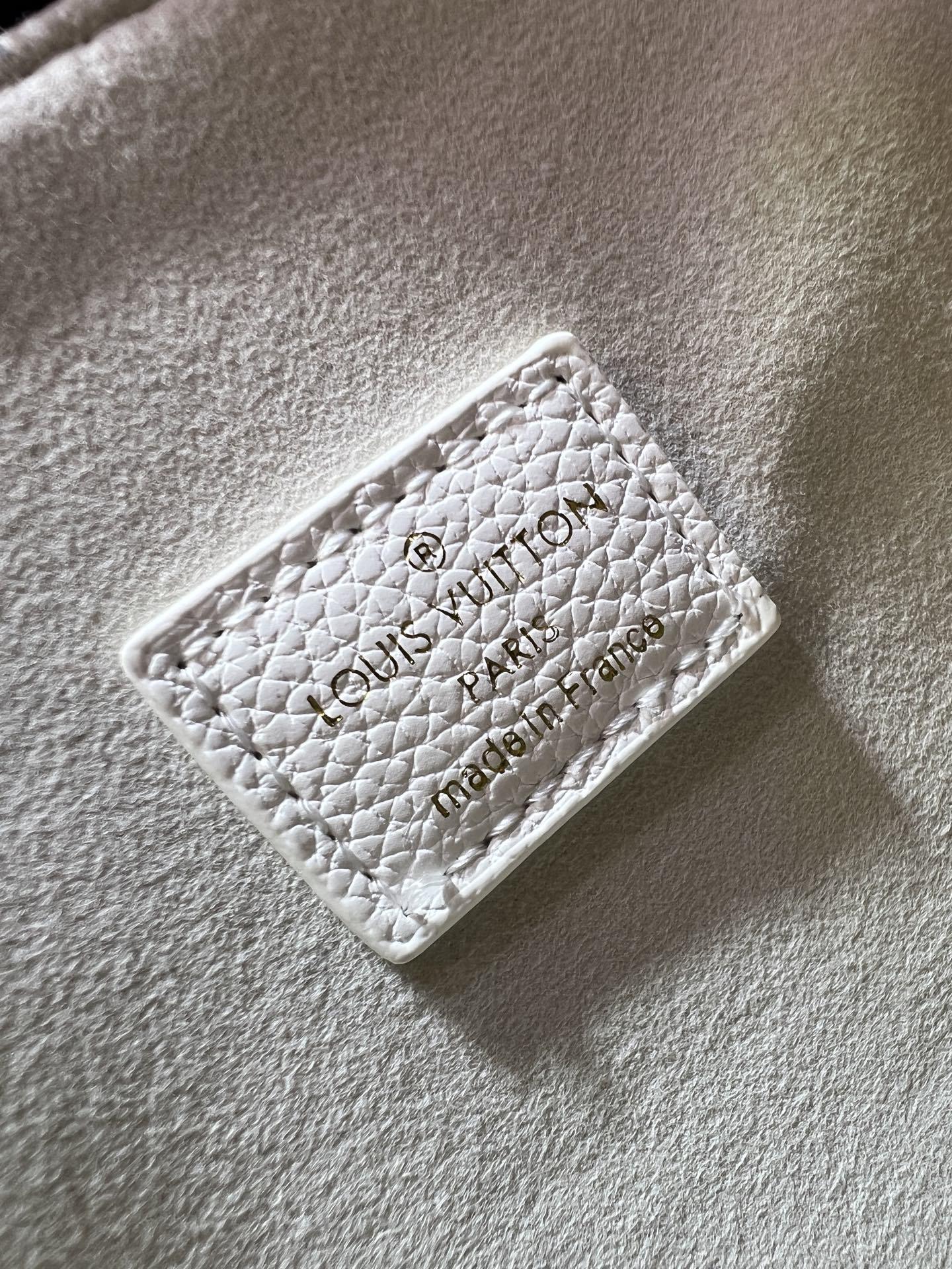 LOUIS VUITTON ルイヴィトン Alma BB 新作デニムバッグ