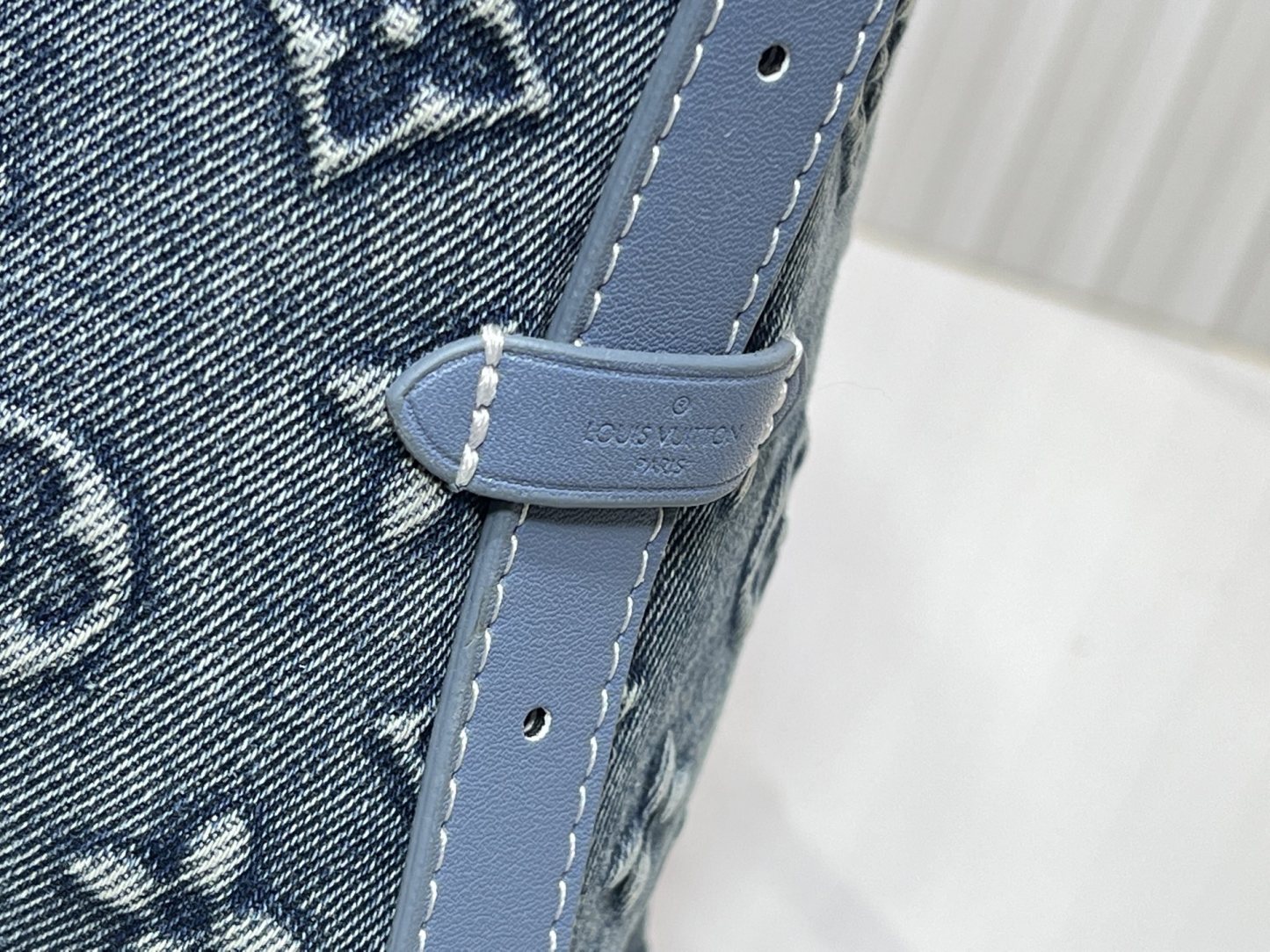 LOUIS VUITTON ルイヴィトン CarryAll デニムバッグ