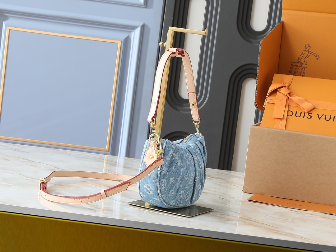 LOUIS VUITTON ルイヴィトン M13571 Pochette Valley デニムバッグ