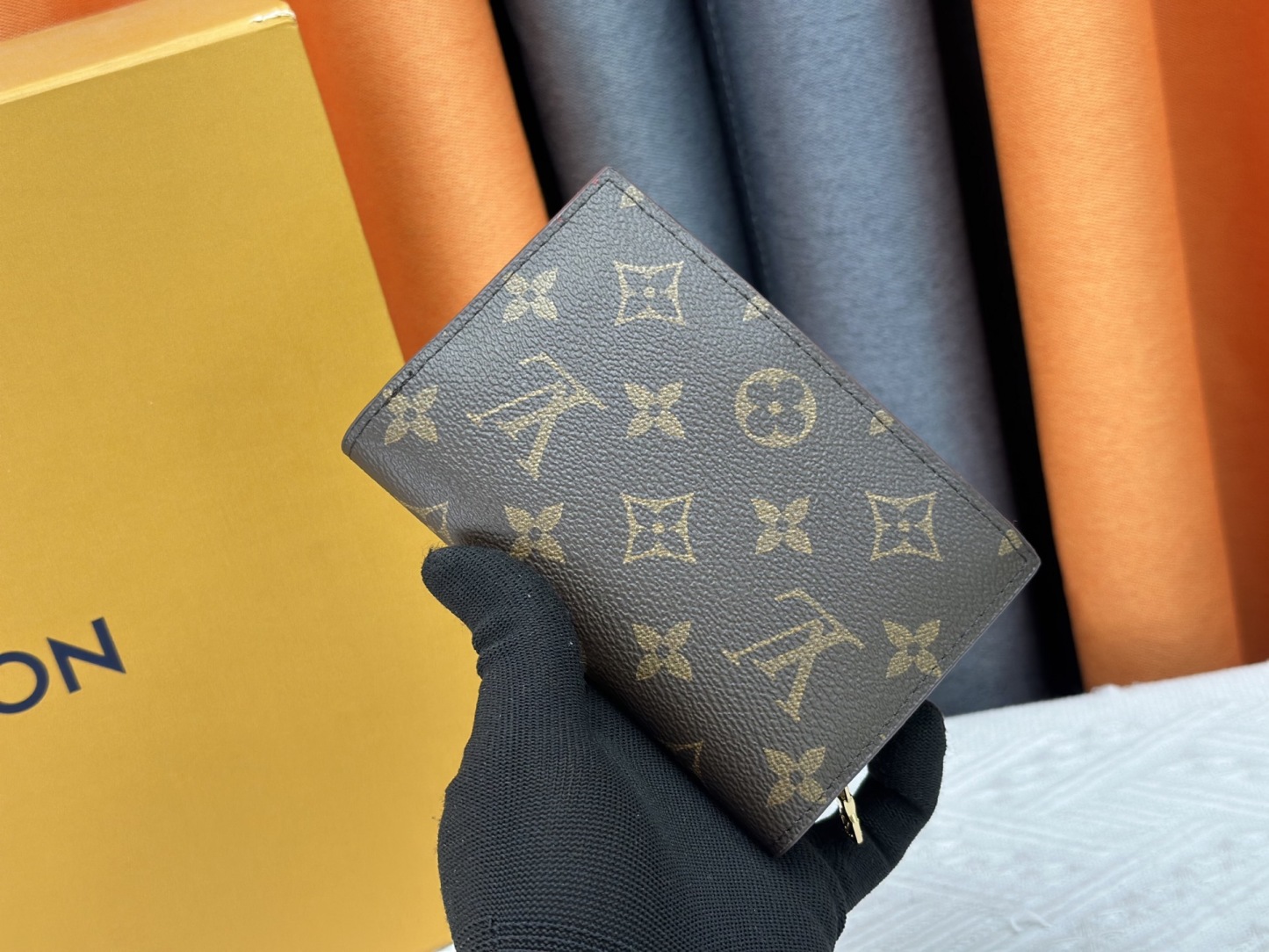 LOUIS VUITTON（ルイヴィトン）財布 M60235