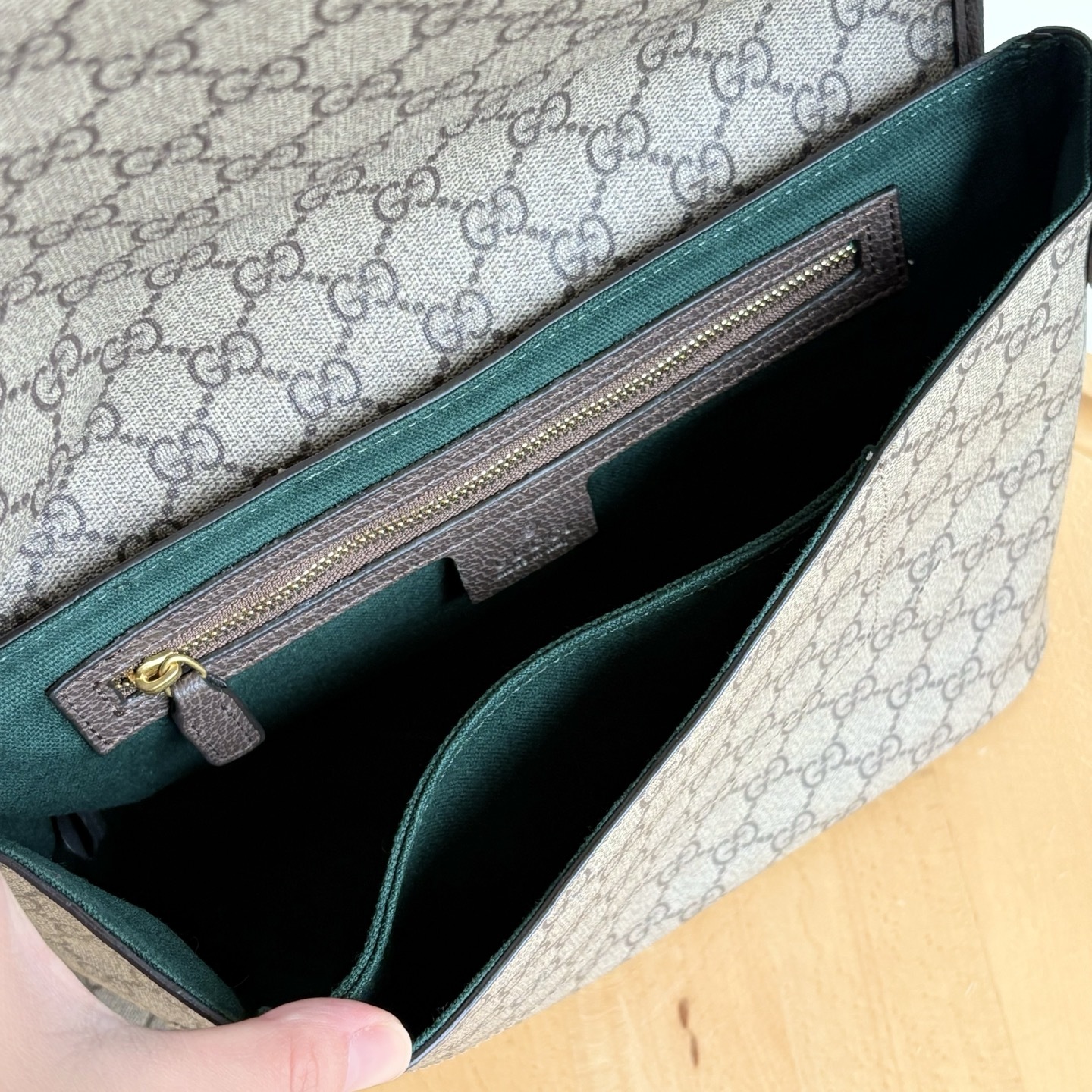【GUCCI公式旗艦店】グッチ 大人気 クロスボディバッグ ★完売確実の売れ筋★