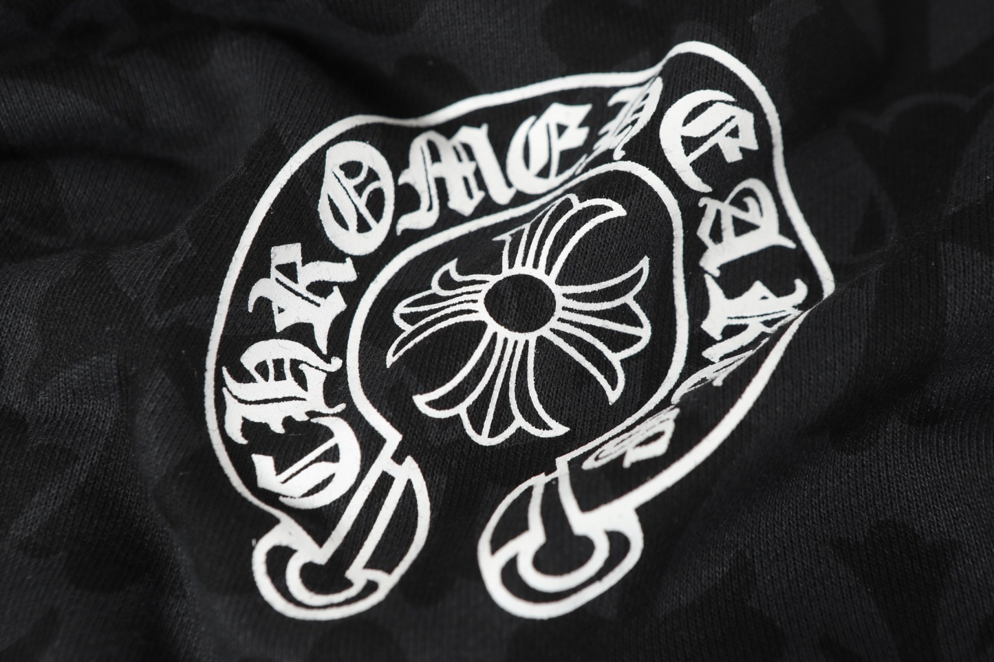 【CHROME HEARTS】パーカー