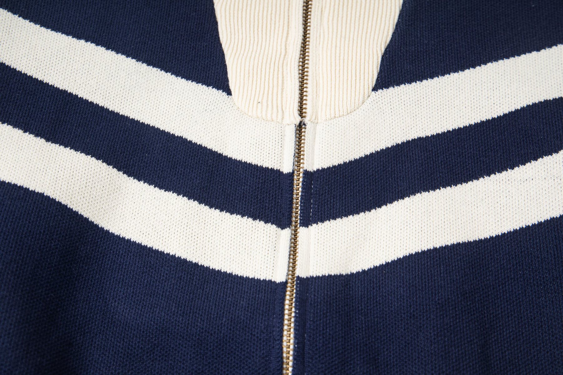 【LOUIS VUITTON旗艦店】ルイヴィトン ジャケット 、ご好評に付き再入荷！