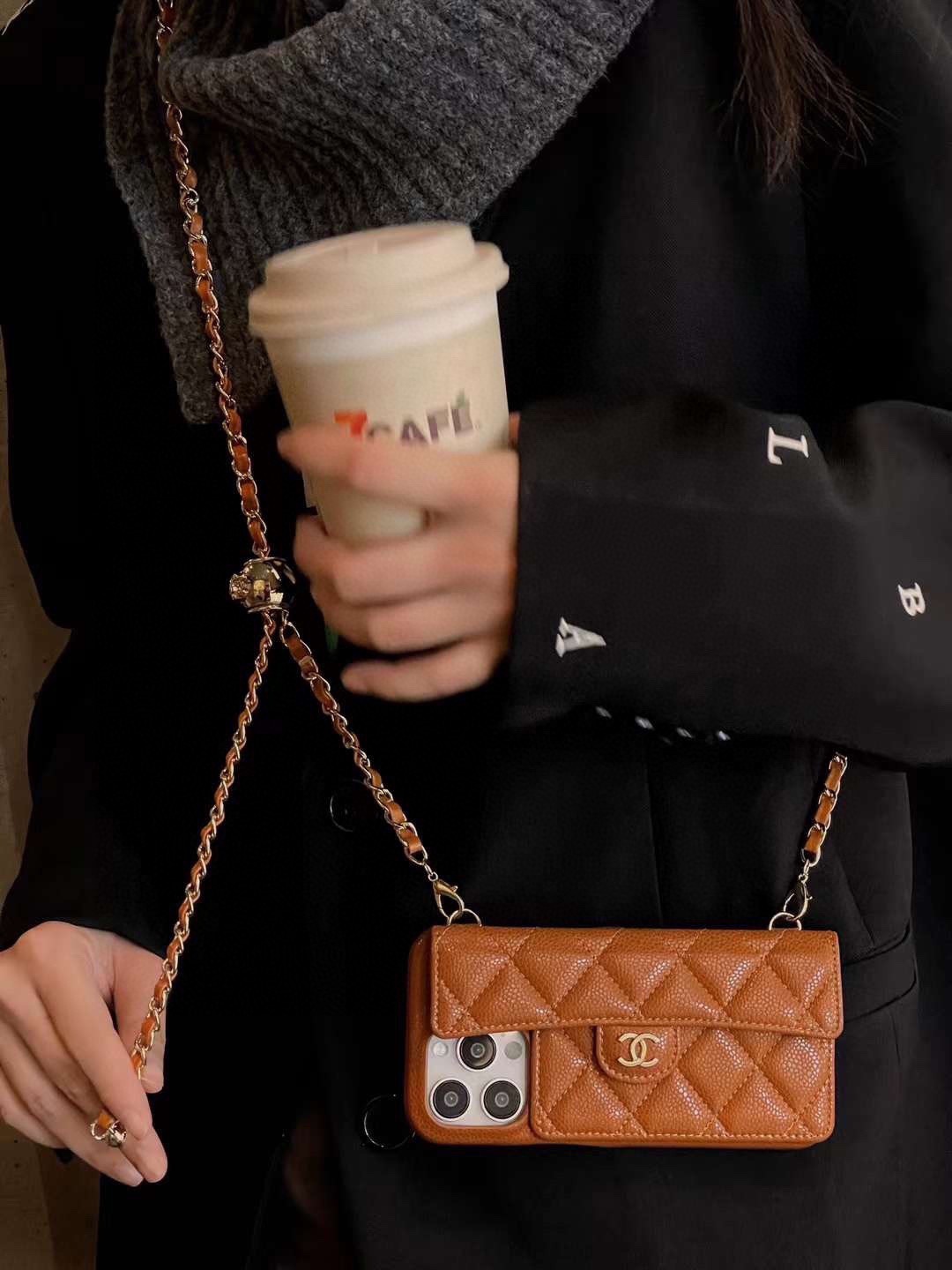 CHANEL シャネル スマホケース iPhoneシリーズに適しています