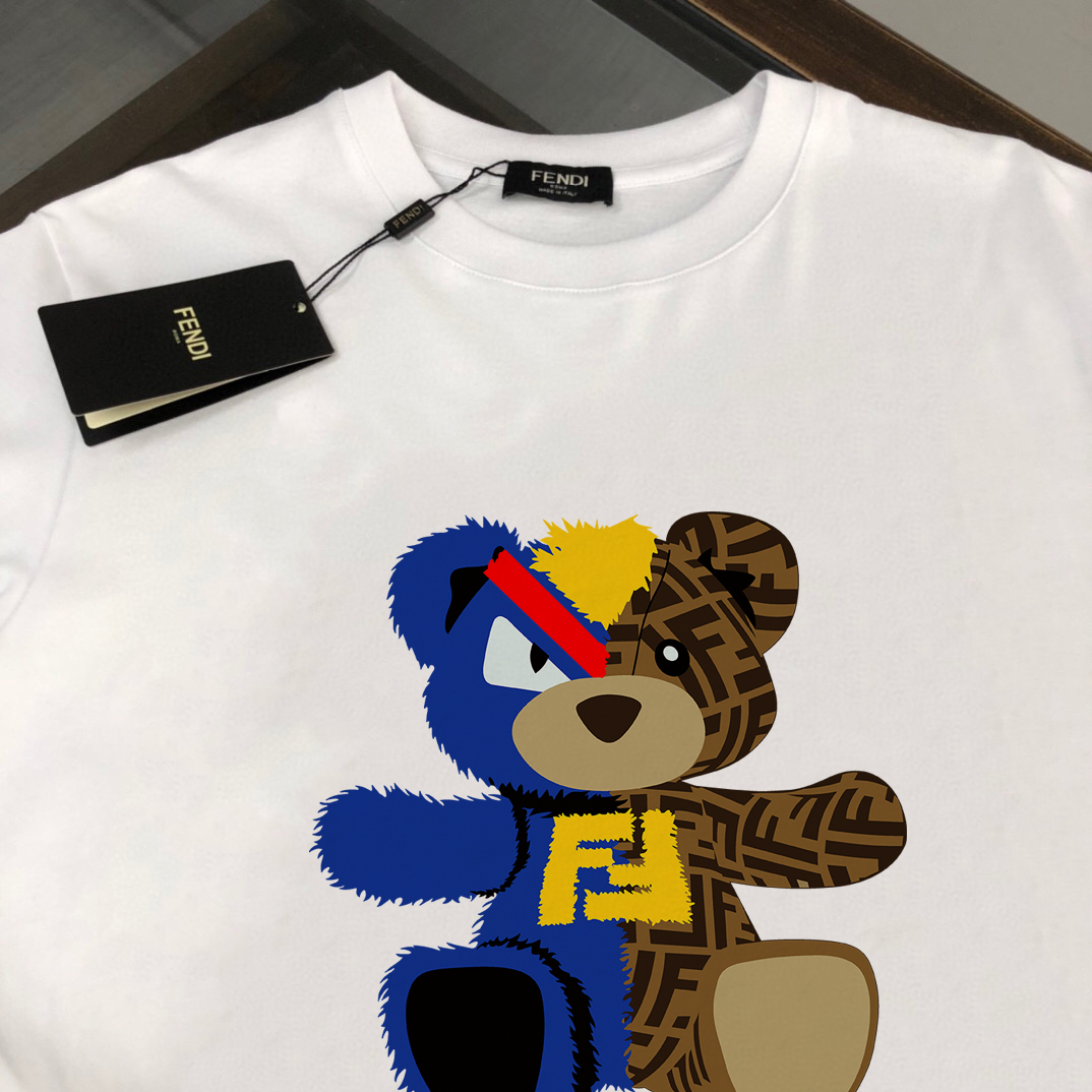 【FENDI公式旗艦店】フェンディ 半袖 Tシャツ ご好評に付き再入荷！