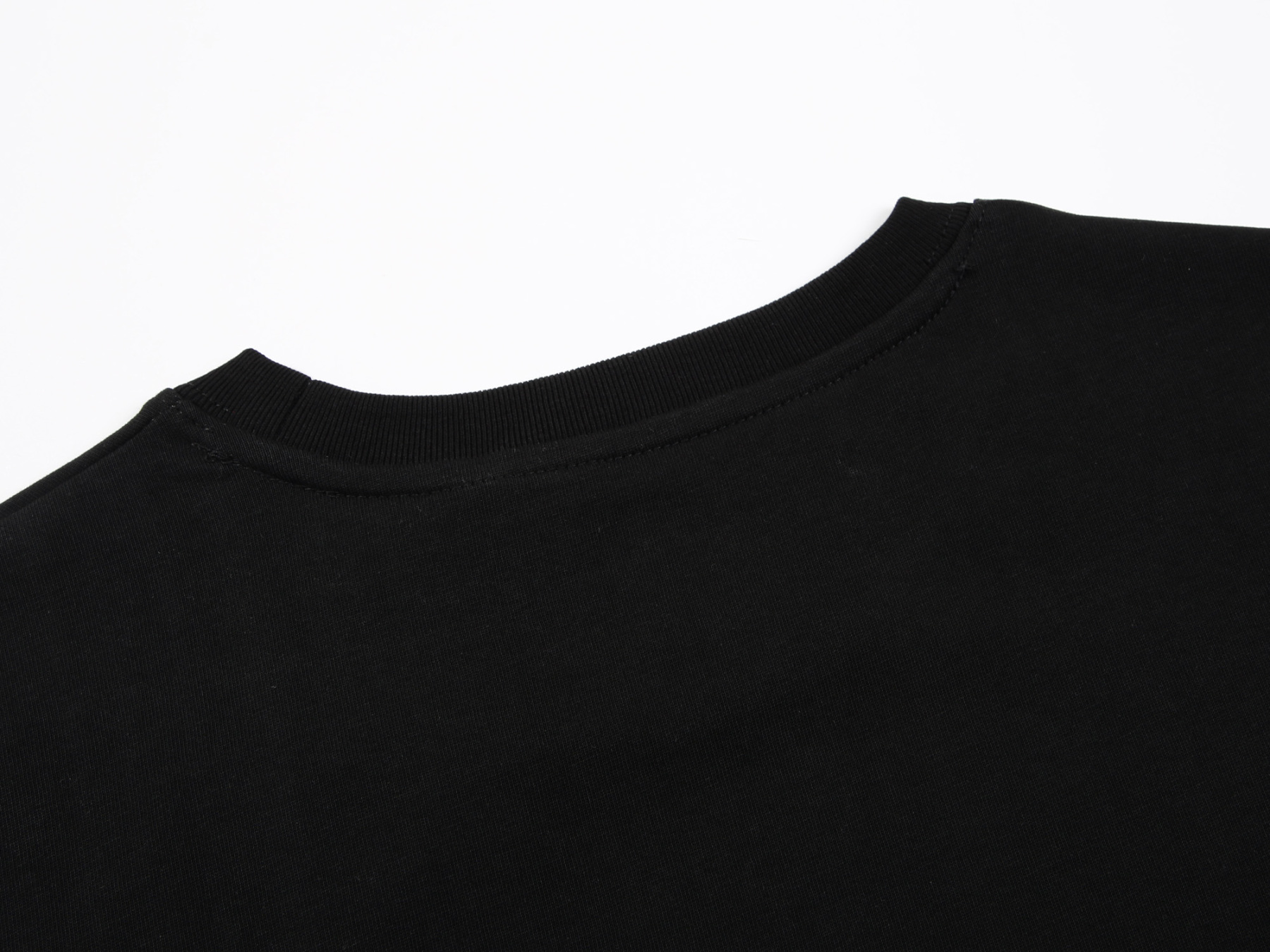 【GUCCI公式旗艦店】グッチ 半袖Tシャツ ご好評に付き再入荷！