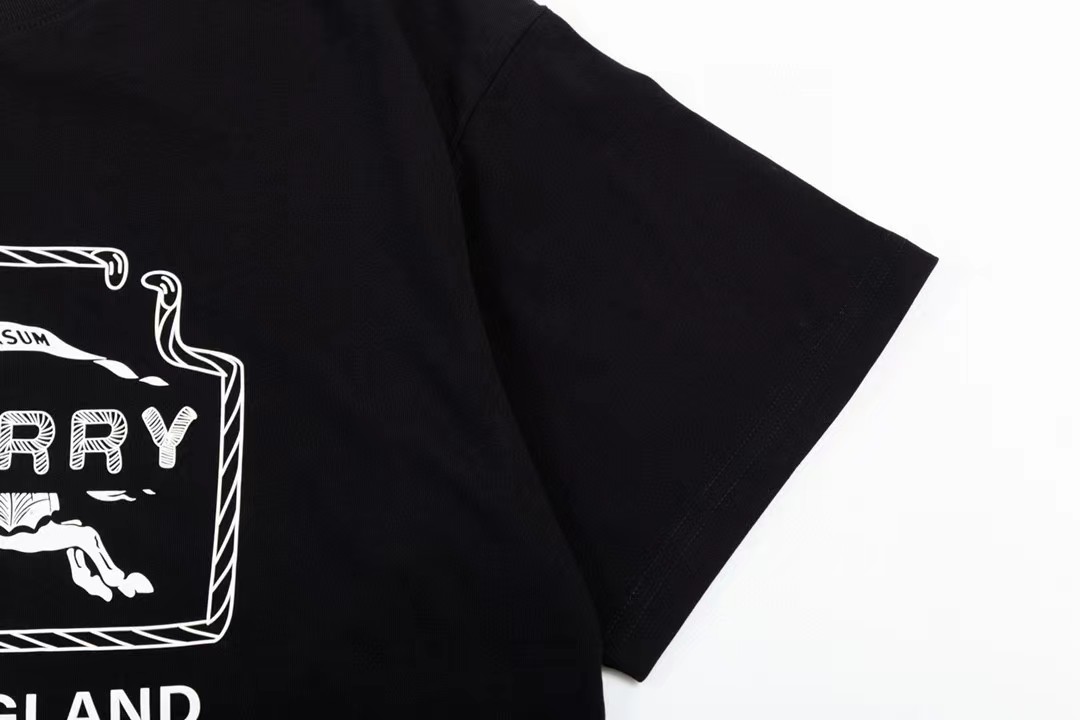 【BURBERRY旗艦店】バーバリー 半袖Tシャツ ご好評に付き再入荷！