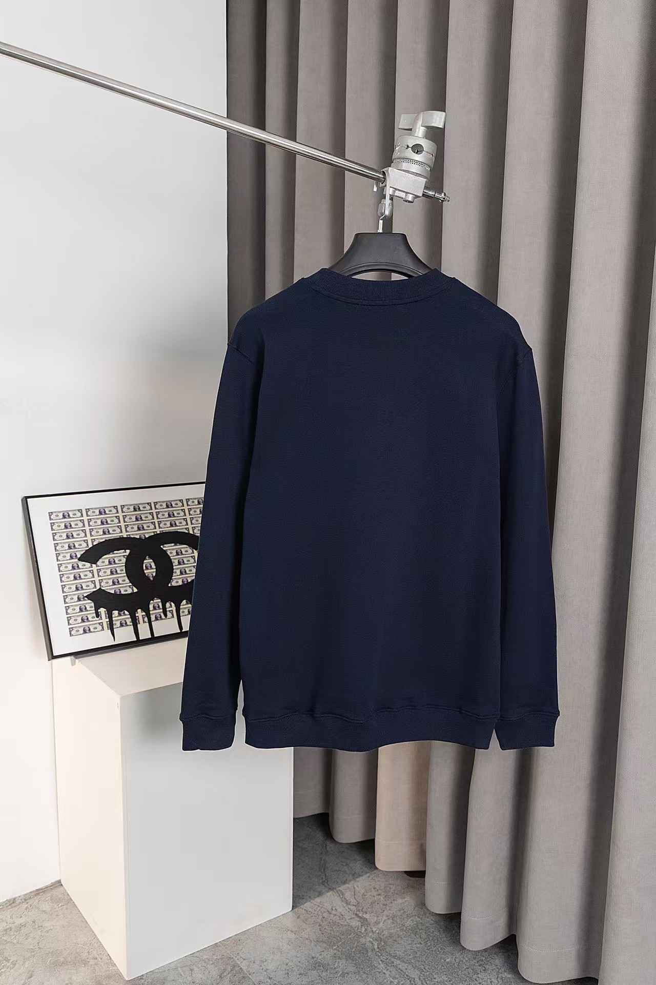 【MONCLER公式 旗艦店】（モンクレール）ラウンドネック長袖、ご好評に付き再入荷！