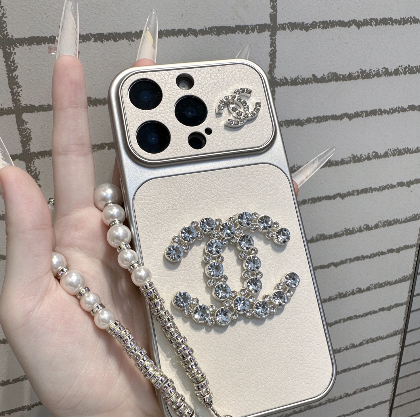 ジュー装飾 スマホケース キラキラ 高級感 耐衝撃 カメラ保護 おしゃれ携帯カバー